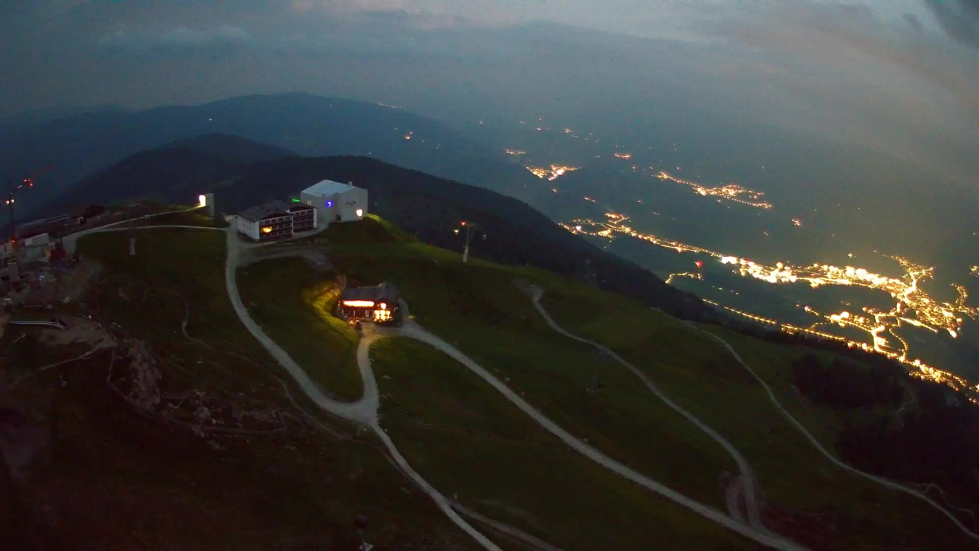 Station de ski Kronplatz sommet | vue sur Brunico