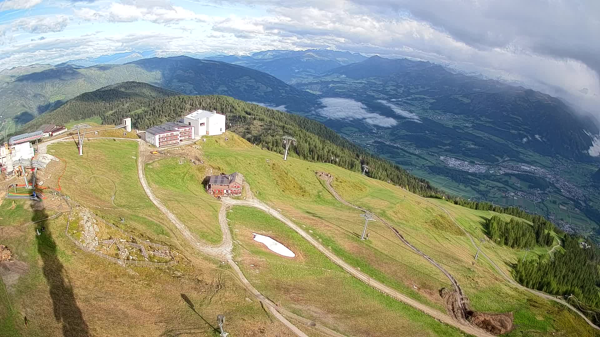 Stazione sciistica di Plan de Corones | vista su Brunico
