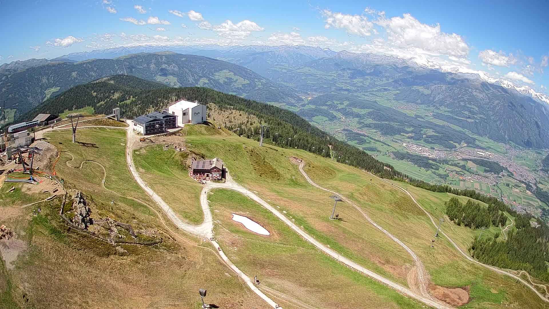 Station de ski Kronplatz sommet | vue sur Brunico