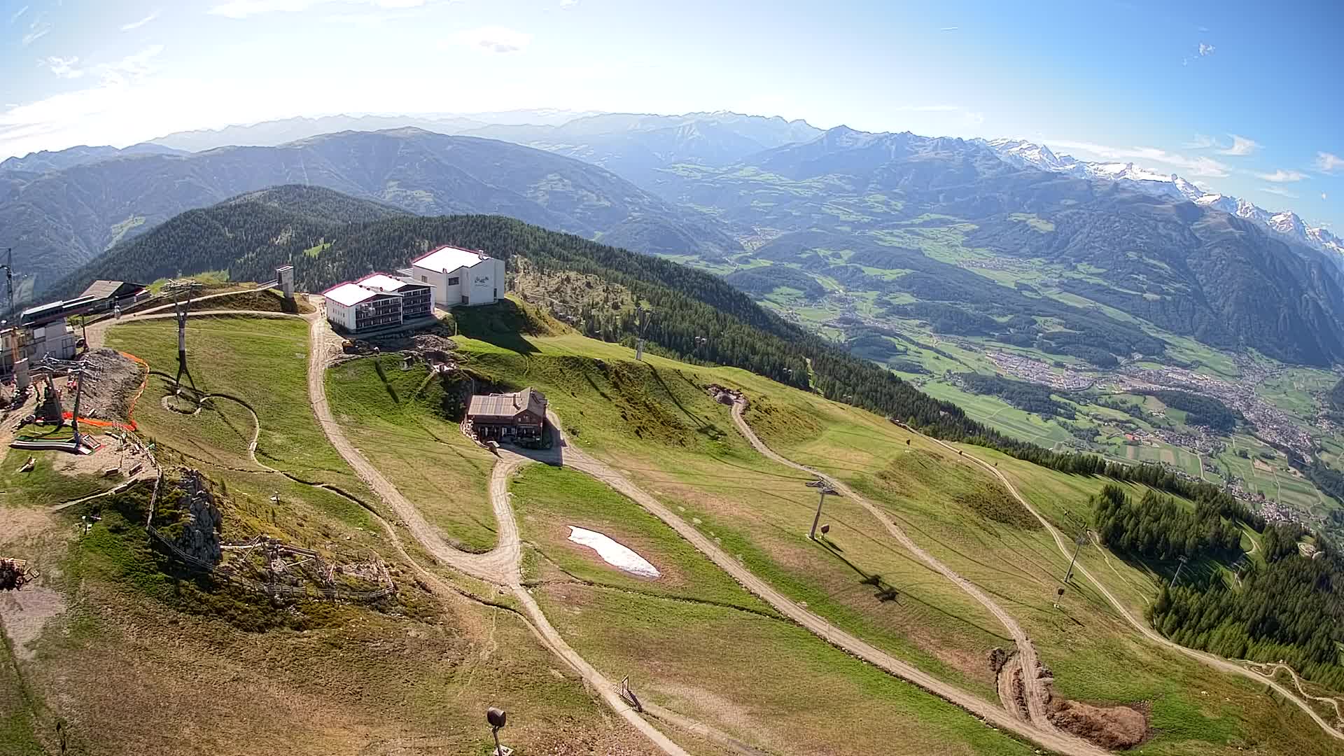 Skigebiet Kronplatz Gipfel | Blick auf Bruneck