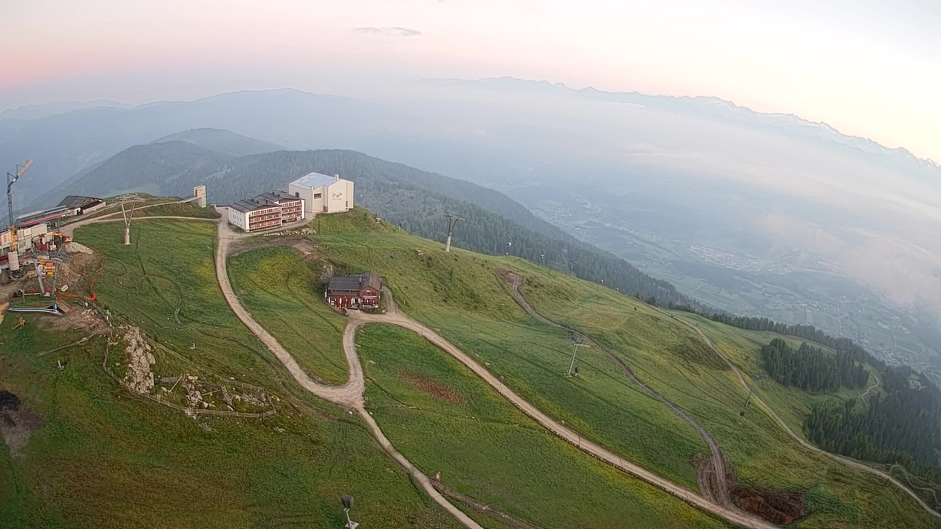 Station de ski Kronplatz sommet | vue sur Brunico