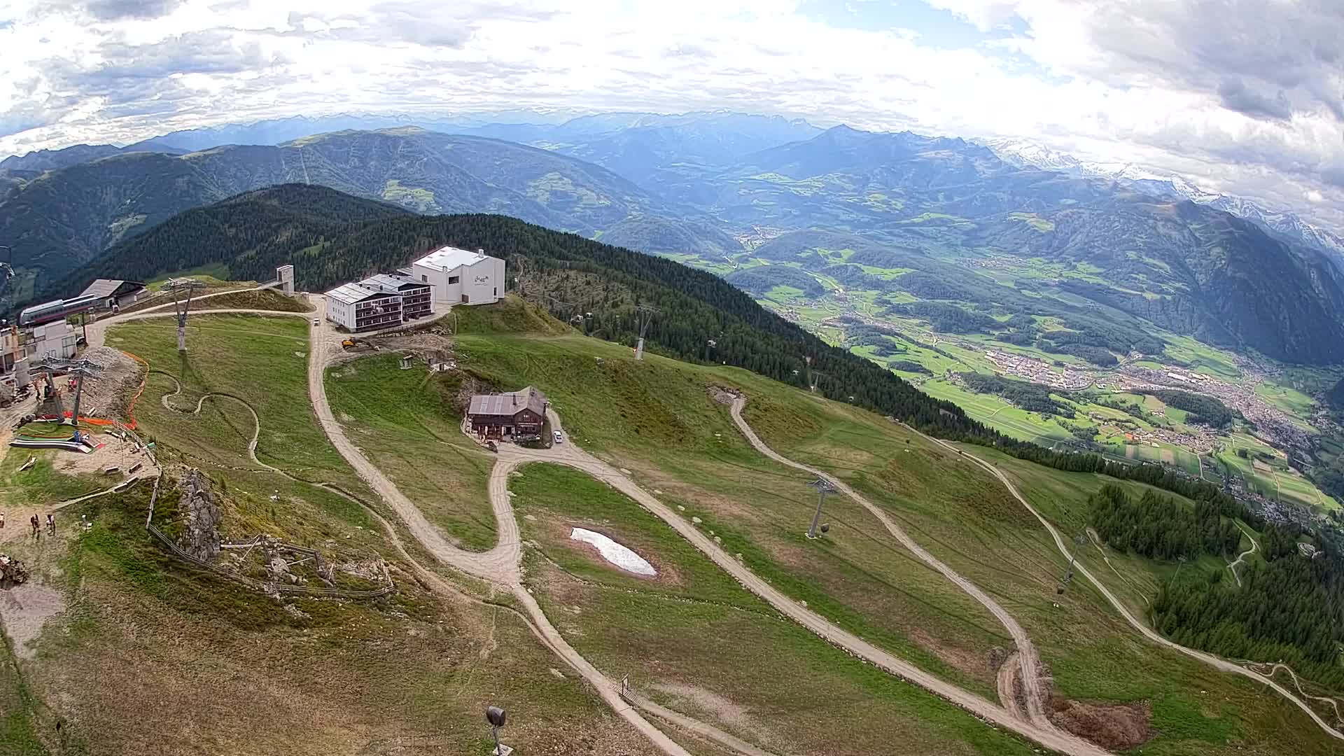 Skigebiet Kronplatz Gipfel | Blick auf Bruneck