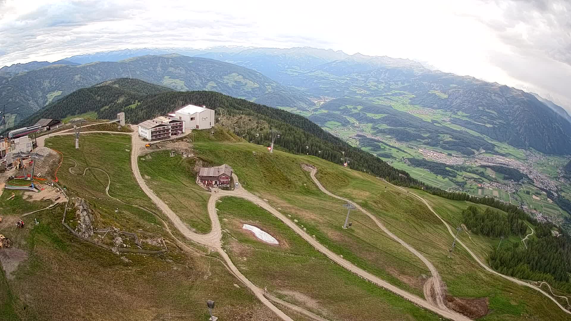Skigebiet Kronplatz Gipfel | Blick auf Bruneck