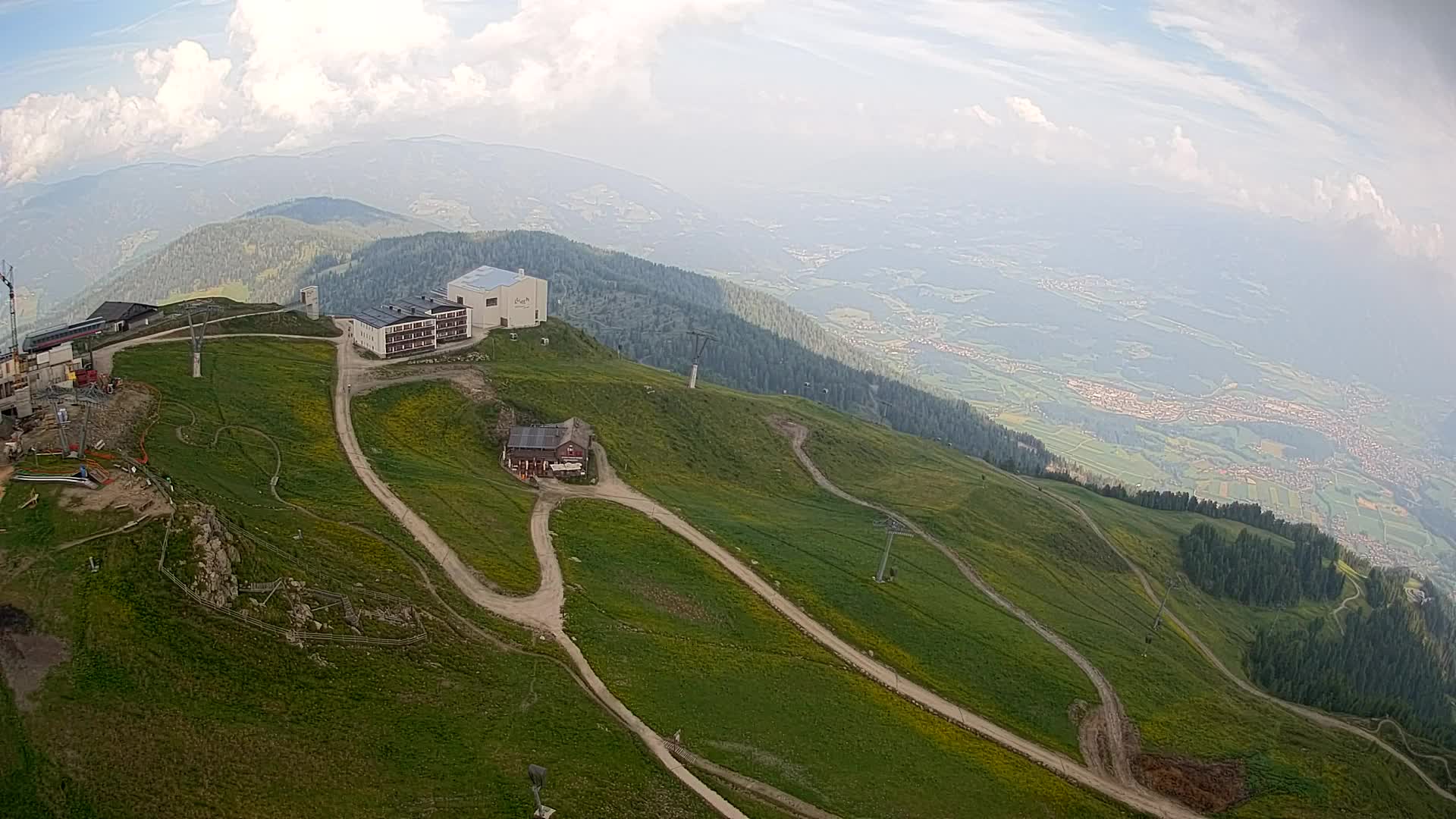 Station de ski Kronplatz sommet | vue sur Brunico