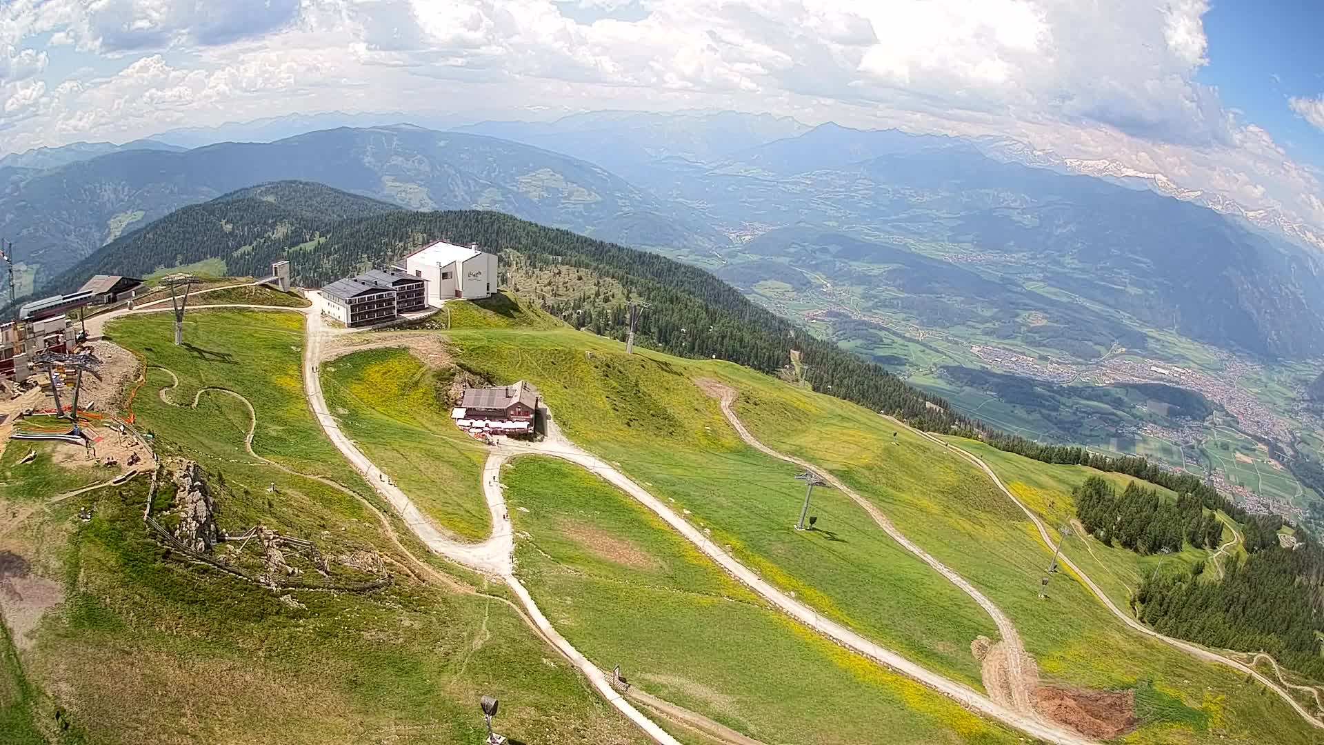 Stazione sciistica di Plan de Corones | vista su Brunico
