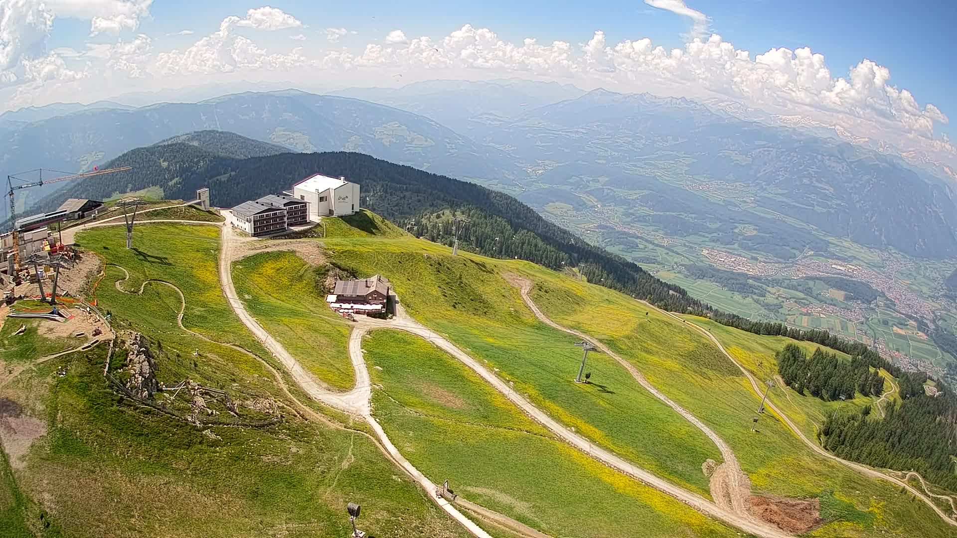 Stazione sciistica di Plan de Corones | vista su Brunico