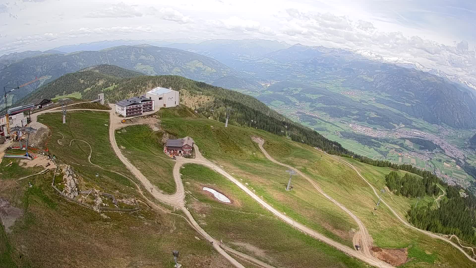 Stazione sciistica di Plan de Corones | vista su Brunico