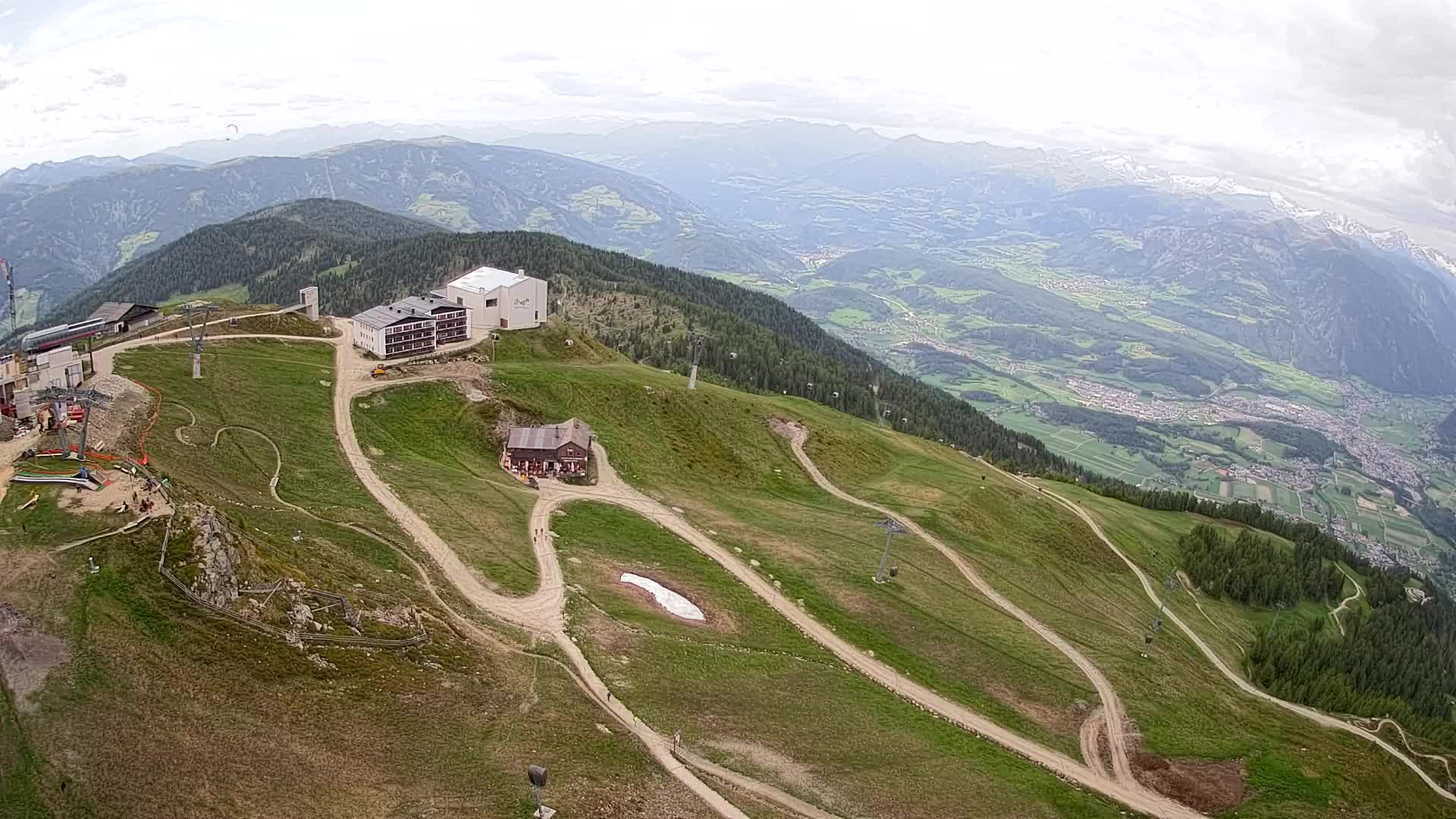 Stazione sciistica di Plan de Corones | vista su Brunico