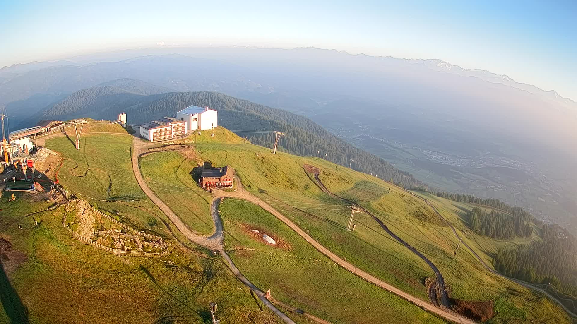Skigebiet Kronplatz Gipfel | Blick auf Bruneck