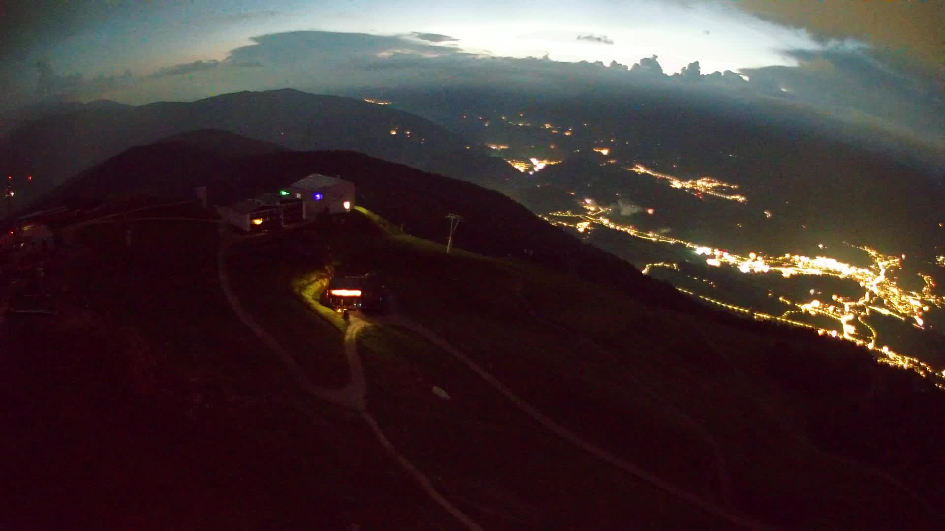 Skigebiet Kronplatz Gipfel | Blick auf Bruneck