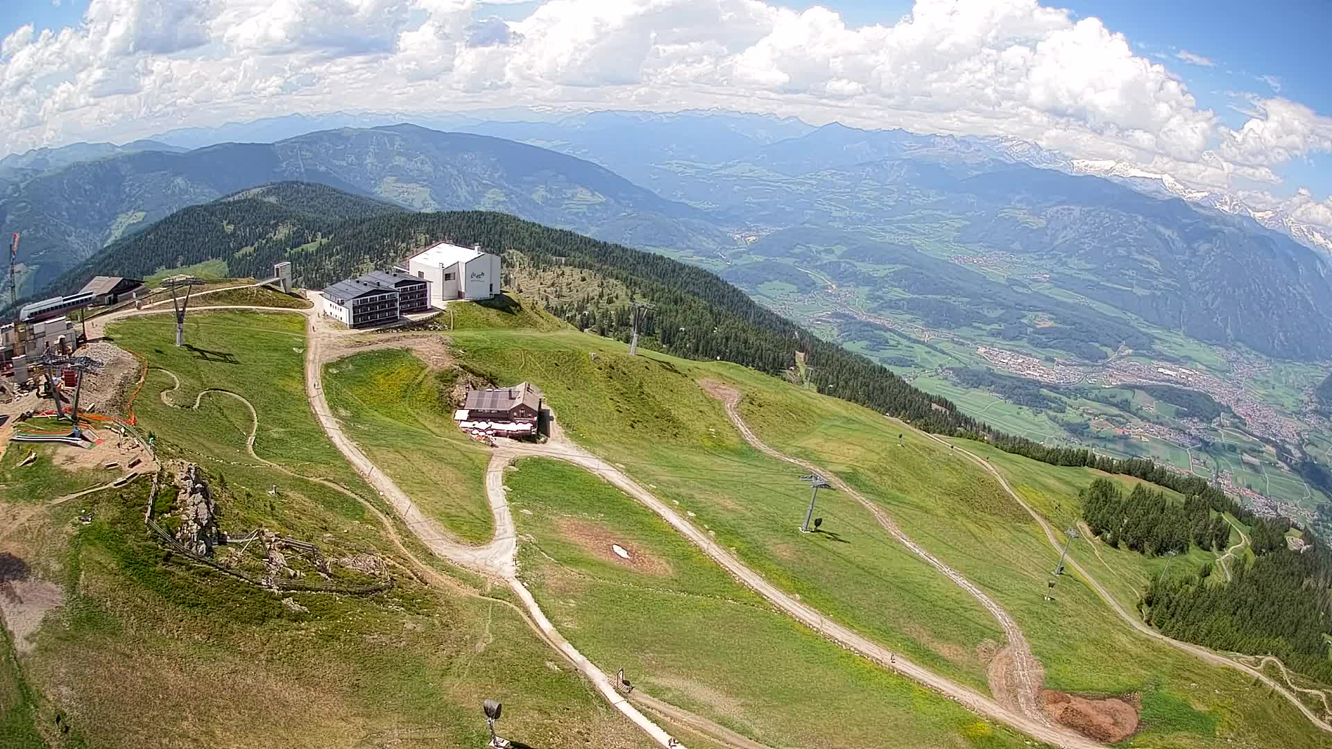 Station de ski Kronplatz sommet | vue sur Brunico