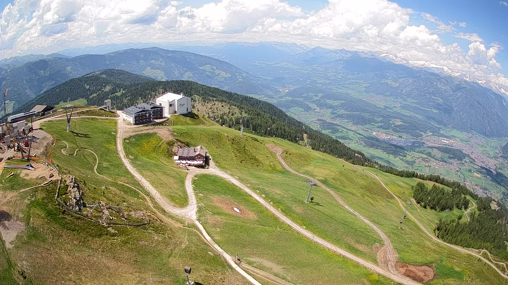 Station de ski Kronplatz sommet | vue sur Brunico
