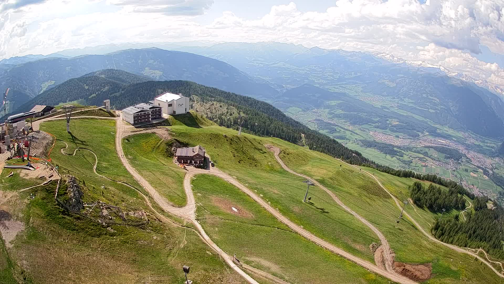 Station de ski Kronplatz sommet | vue sur Brunico