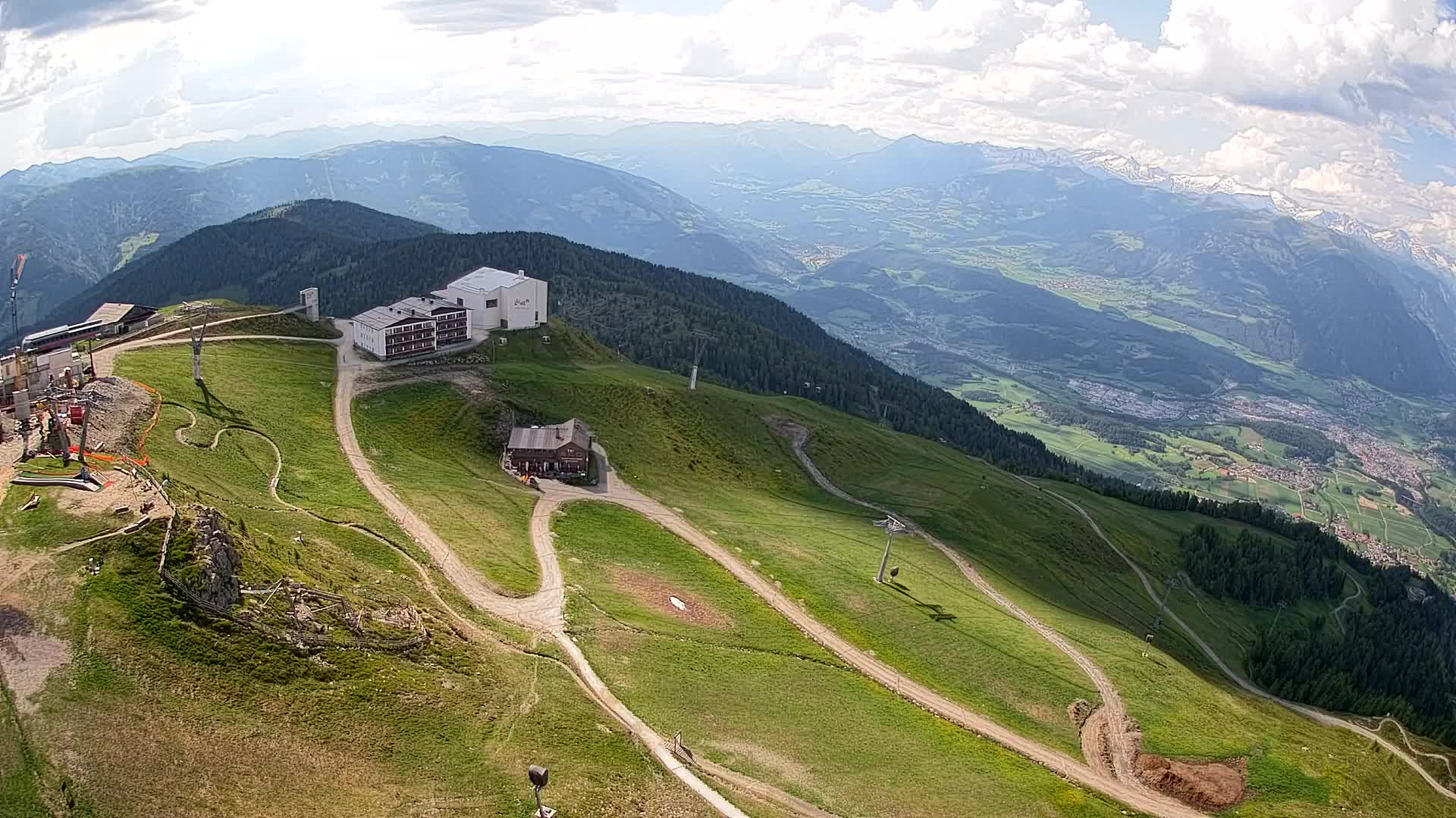 Station de ski Kronplatz sommet | vue sur Brunico