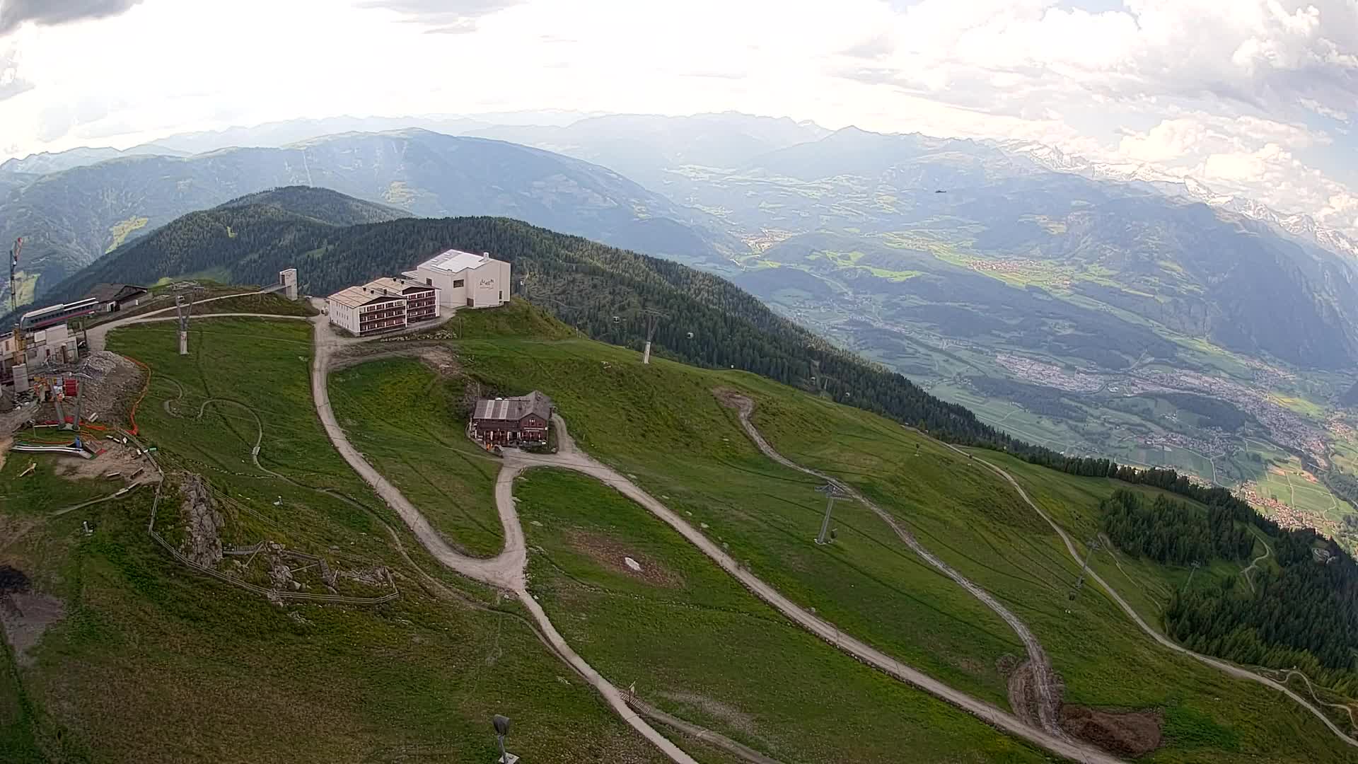 Station de ski Kronplatz sommet | vue sur Brunico