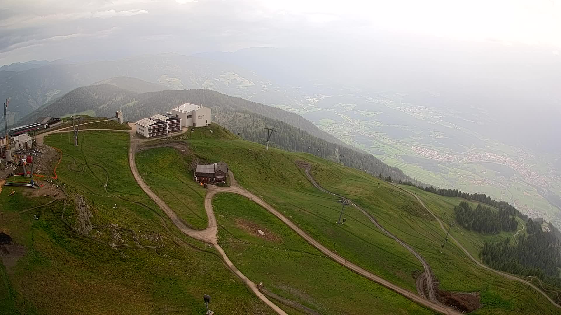 Station de ski Kronplatz sommet | vue sur Brunico
