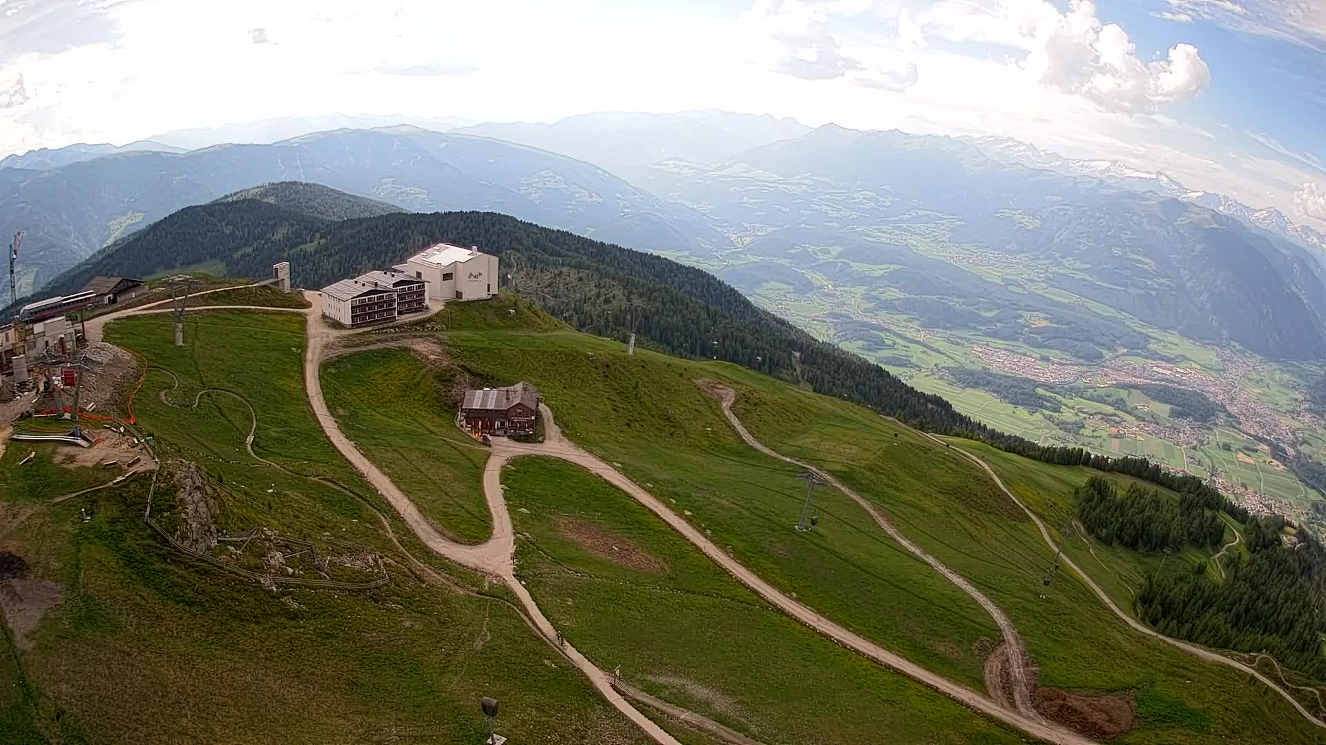 Stazione sciistica di Plan de Corones | vista su Brunico