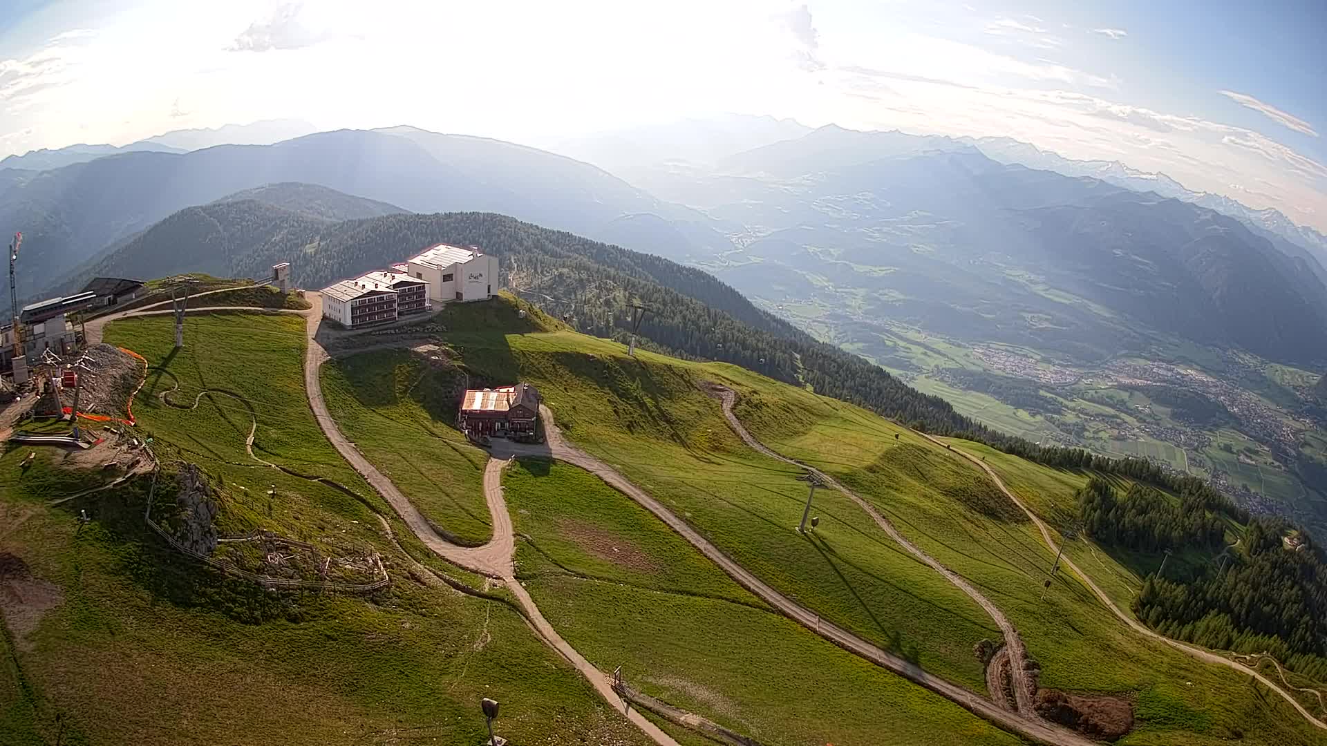 Skigebiet Kronplatz Gipfel | Blick auf Bruneck