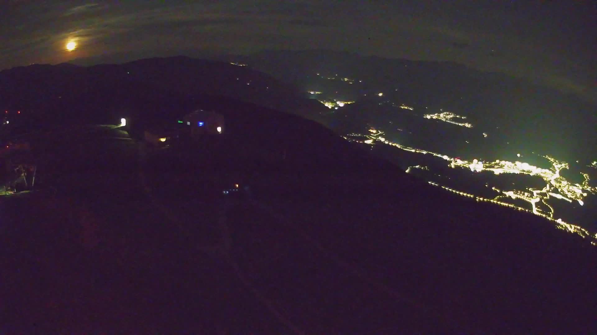 Skigebiet Kronplatz Gipfel | Blick auf Bruneck