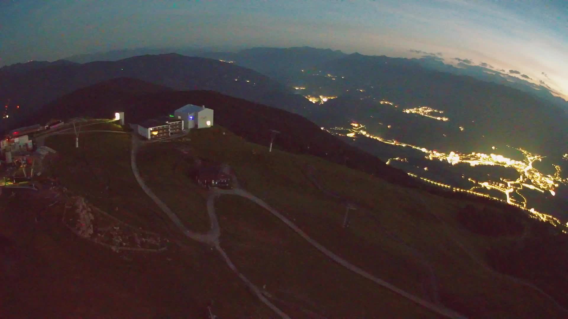 Station de ski Kronplatz sommet | vue sur Brunico