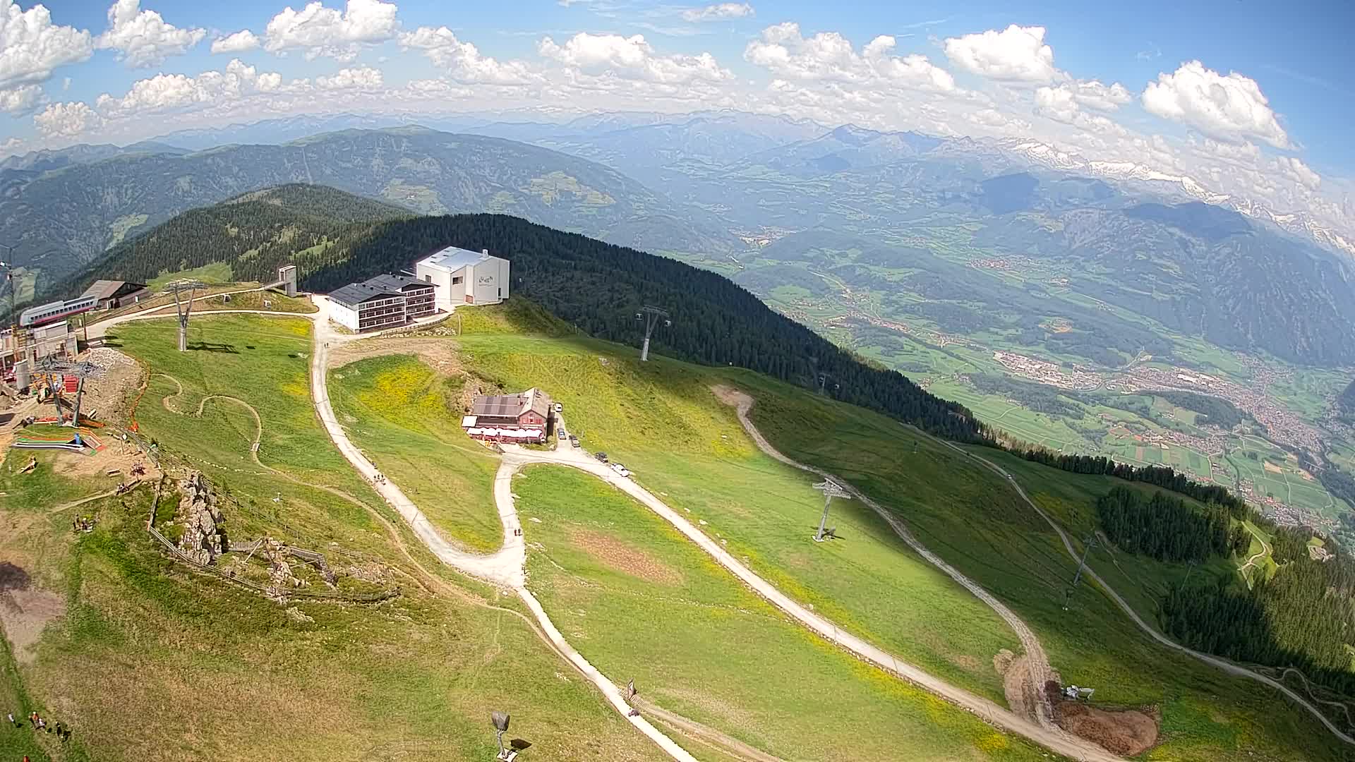 Stazione sciistica di Plan de Corones | vista su Brunico