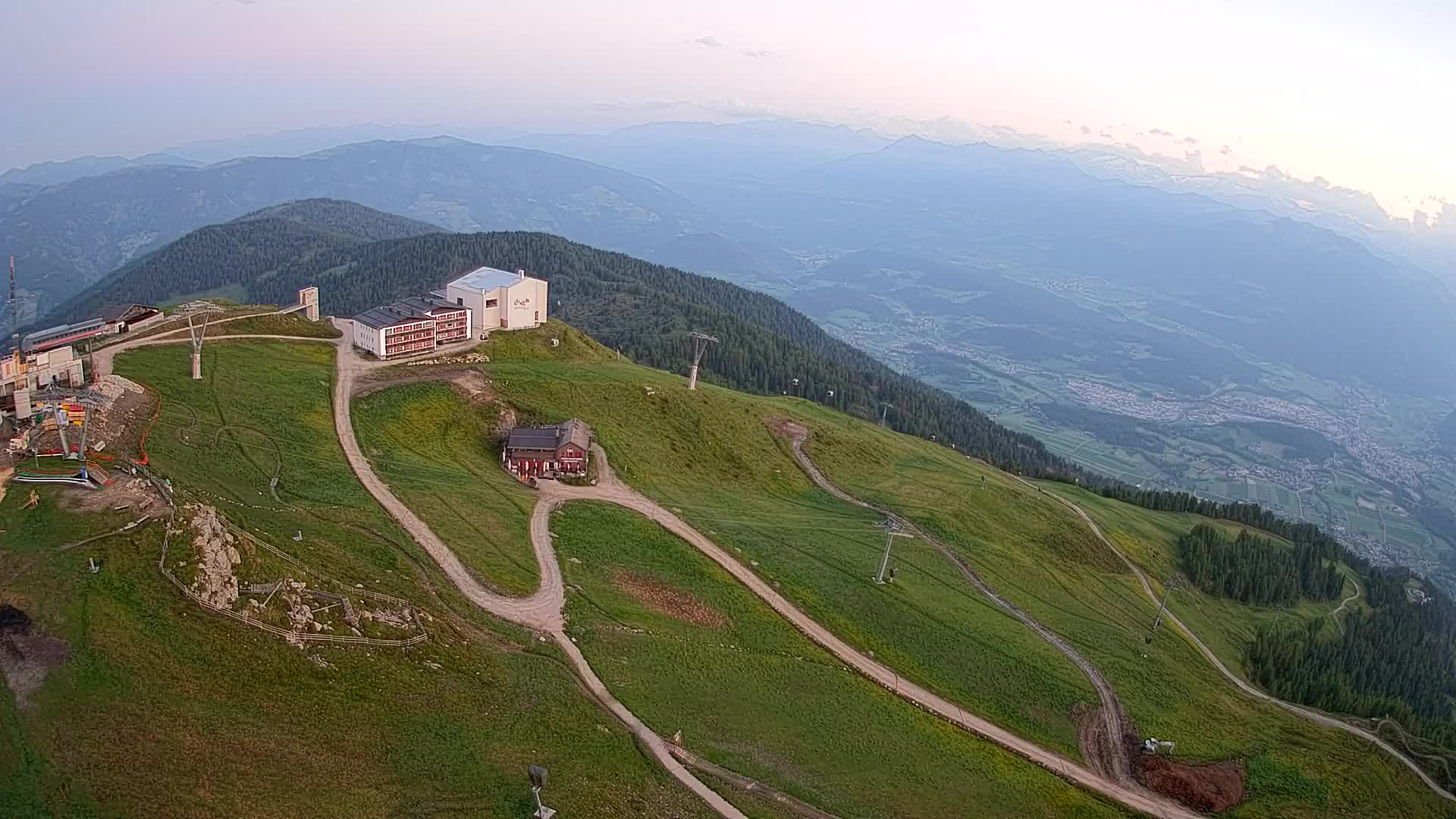 Smučišče Kronplatz – vrh | pogled na Bruneck