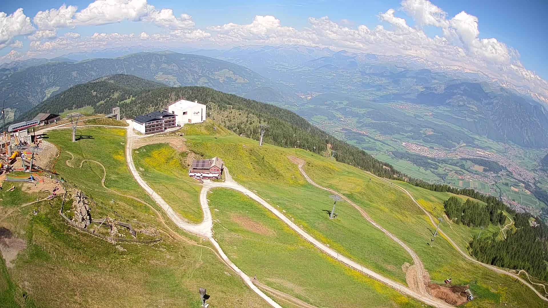 Skigebiet Kronplatz Gipfel | Blick auf Bruneck