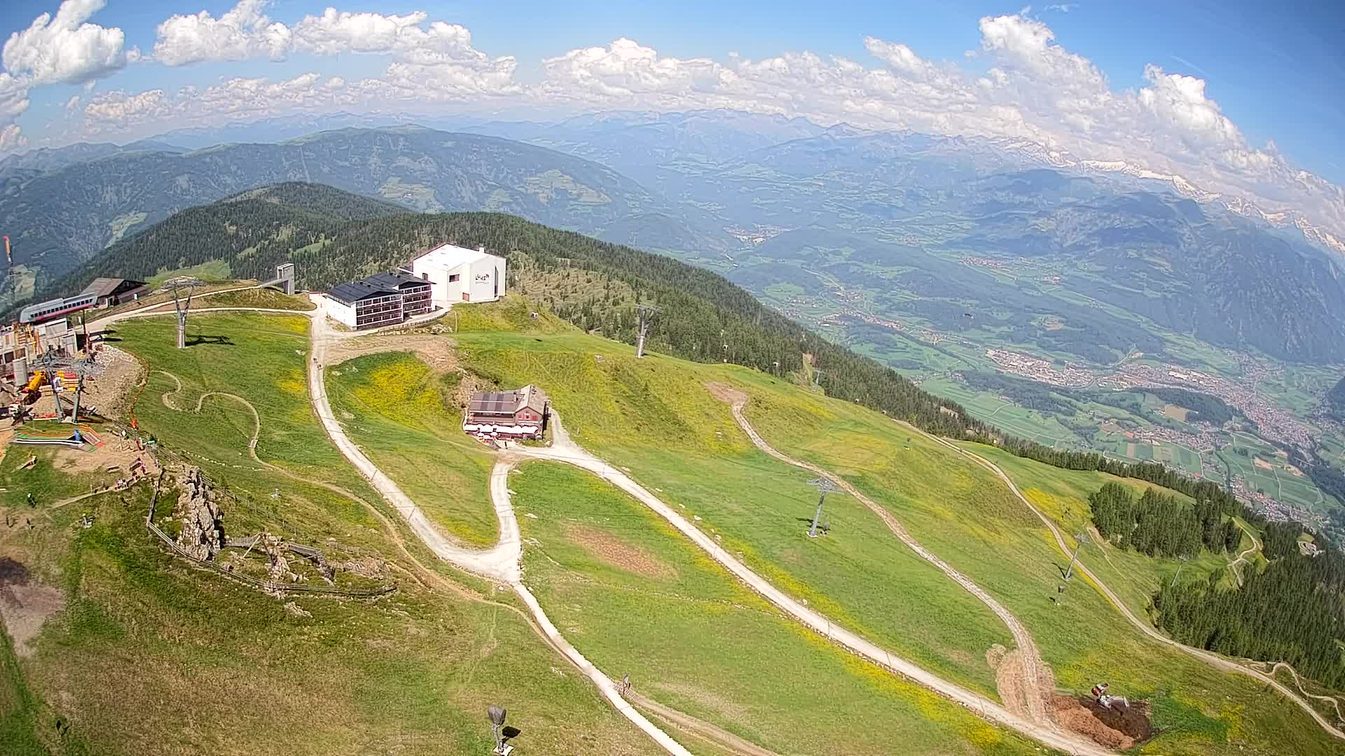 Skigebiet Kronplatz Gipfel | Blick auf Bruneck