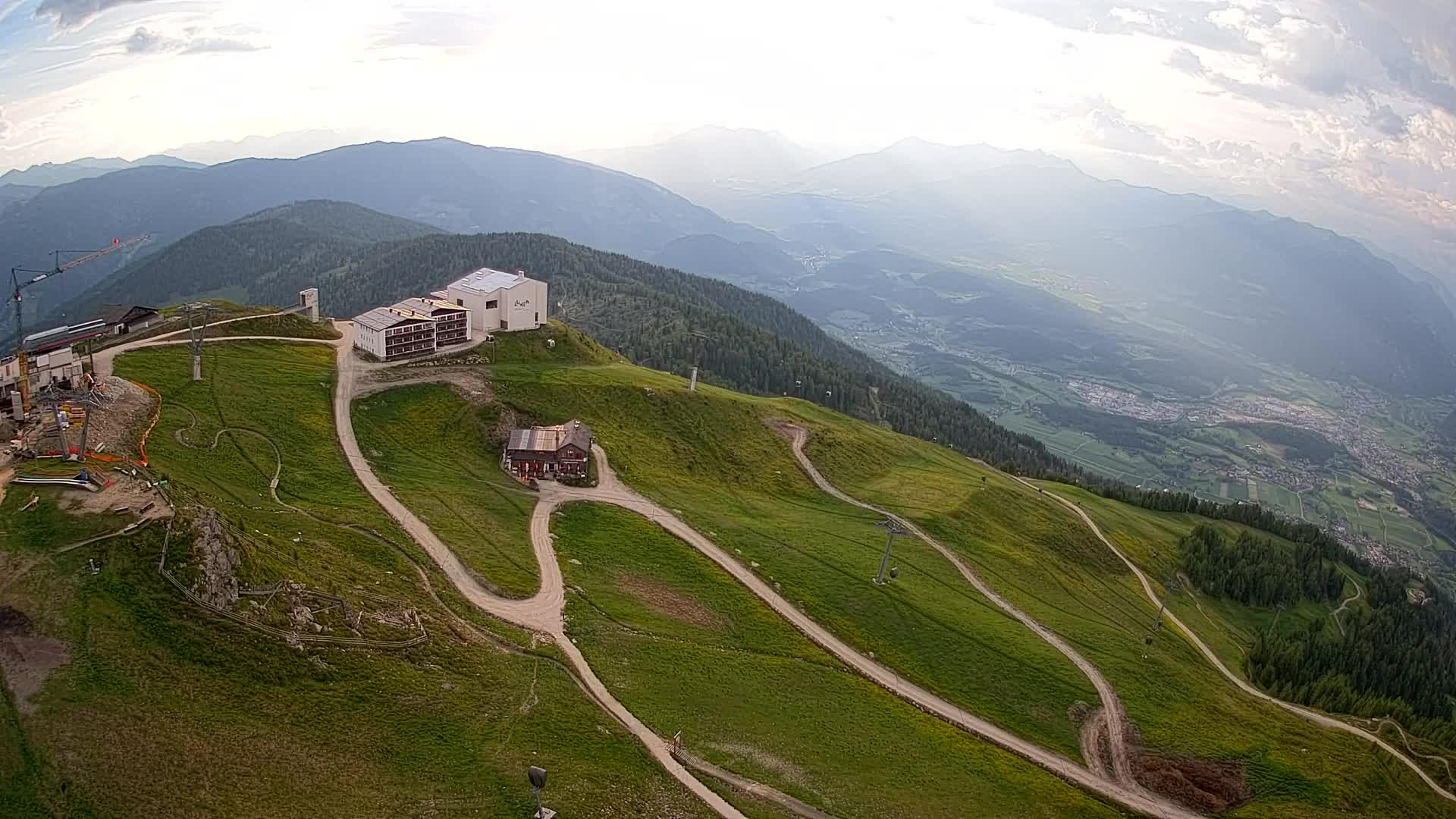 Stazione sciistica di Plan de Corones | vista su Brunico