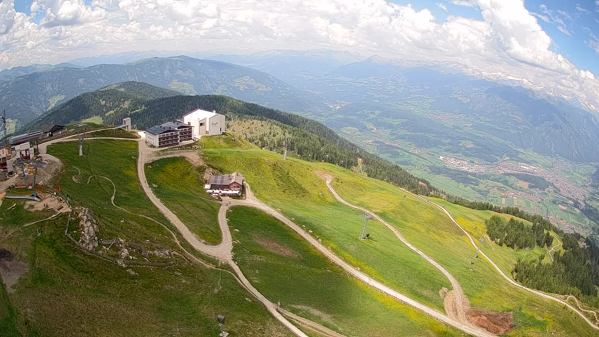 Stazione sciistica di Plan de Corones | vista su Brunico