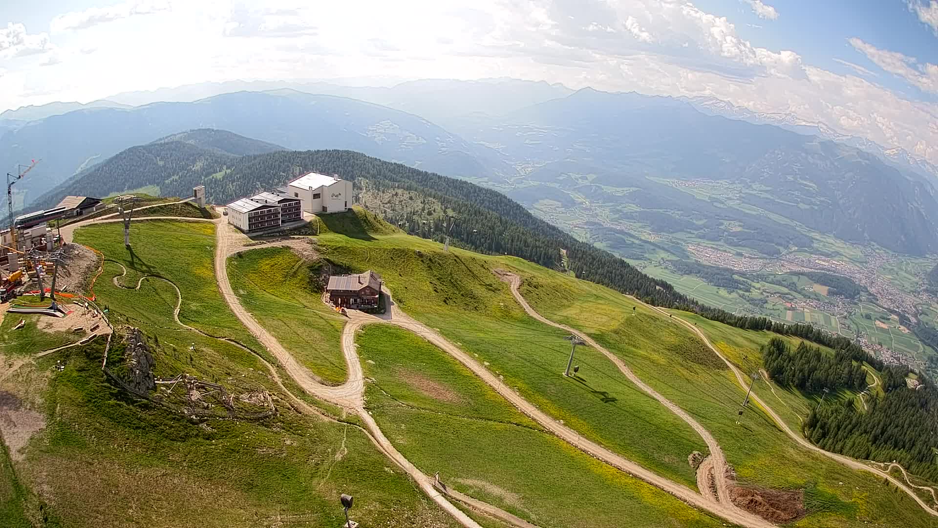 Station de ski Kronplatz sommet | vue sur Brunico