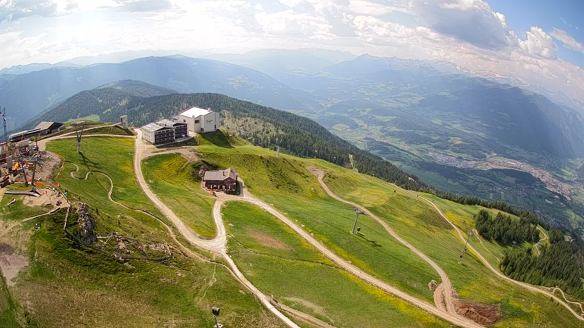 Skigebiet Kronplatz Gipfel | Blick auf Bruneck