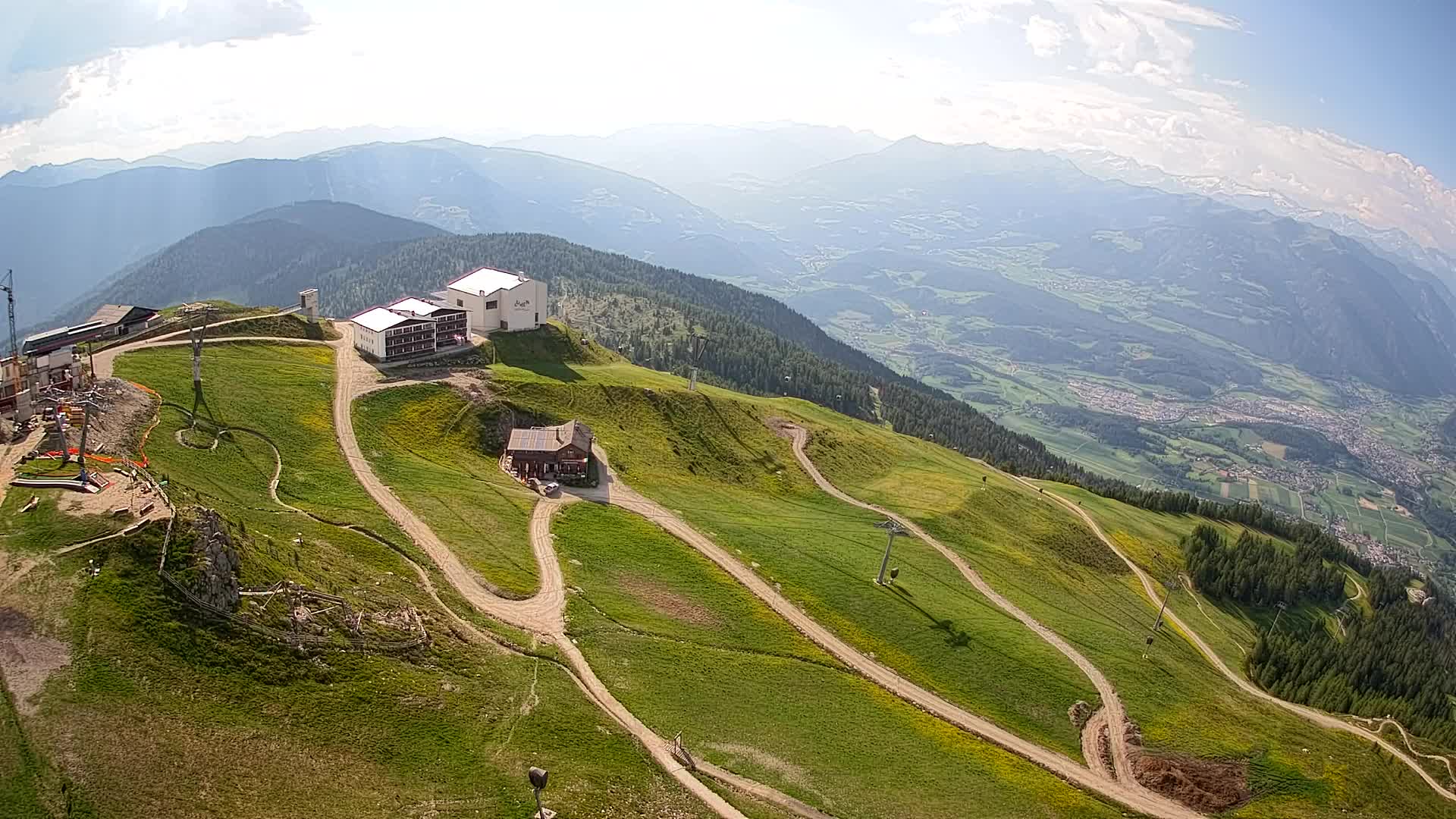 Station de ski Kronplatz sommet | vue sur Brunico