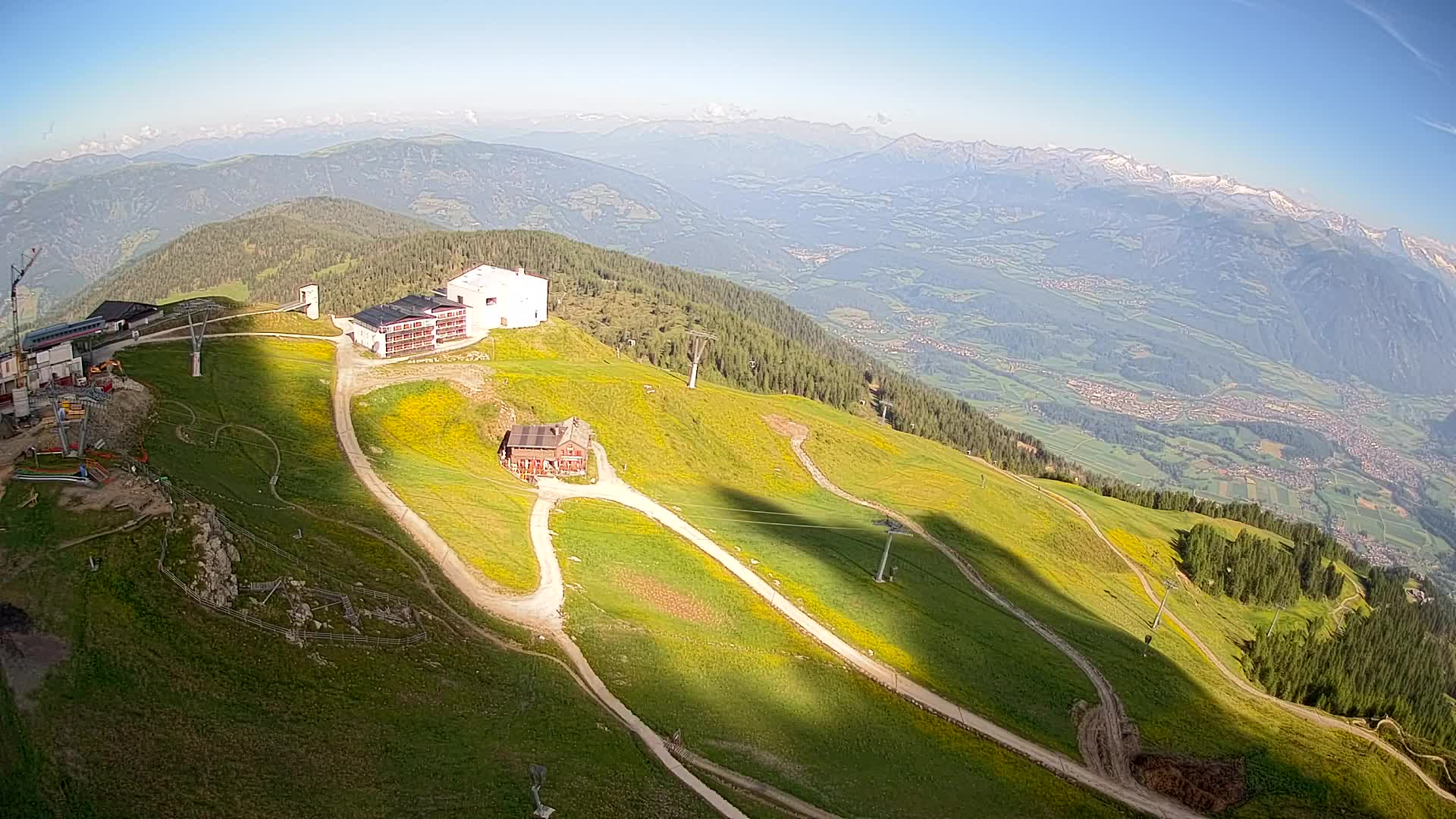 Skigebiet Kronplatz Gipfel | Blick auf Bruneck