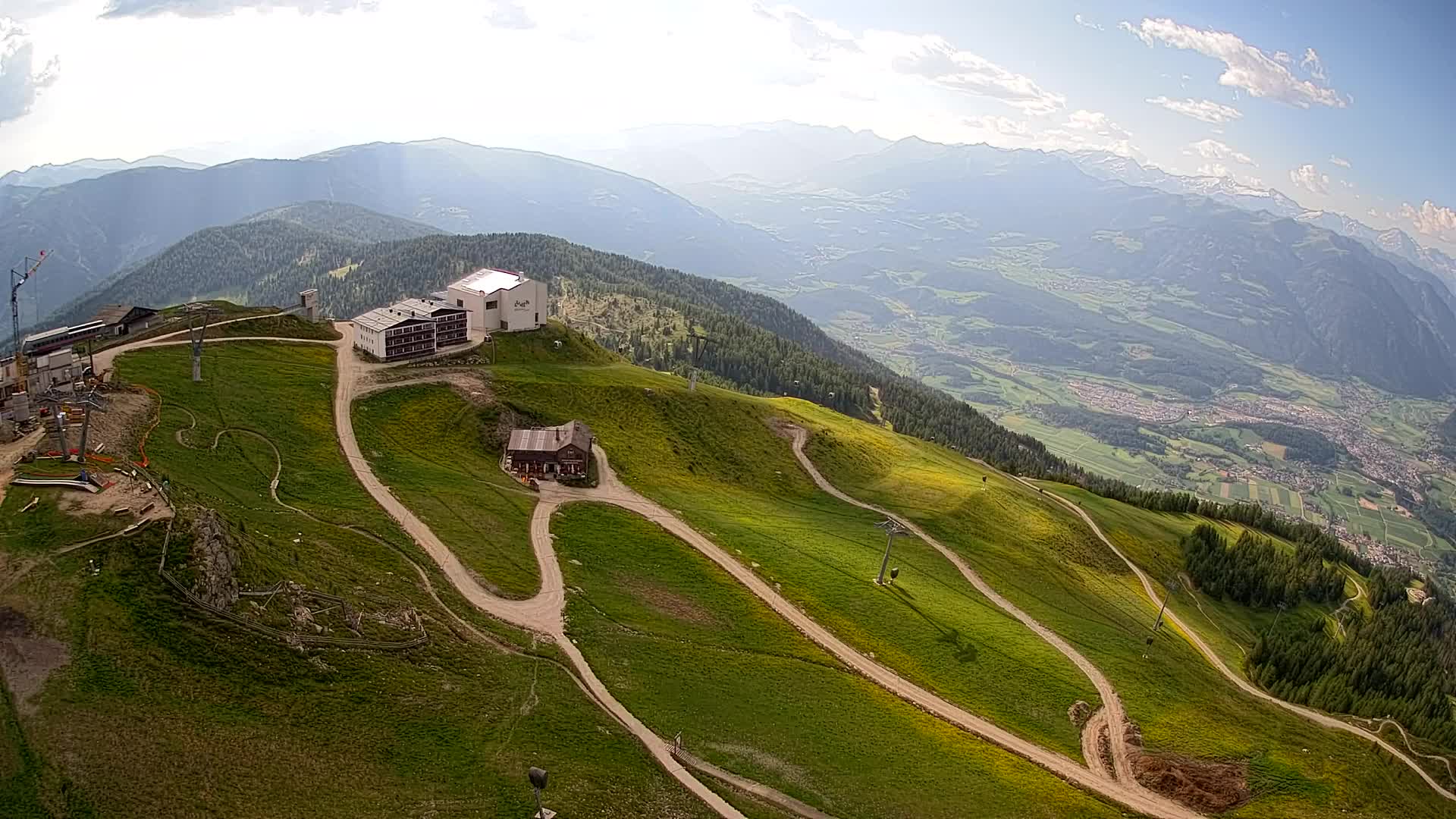 Skigebiet Kronplatz Gipfel | Blick auf Bruneck