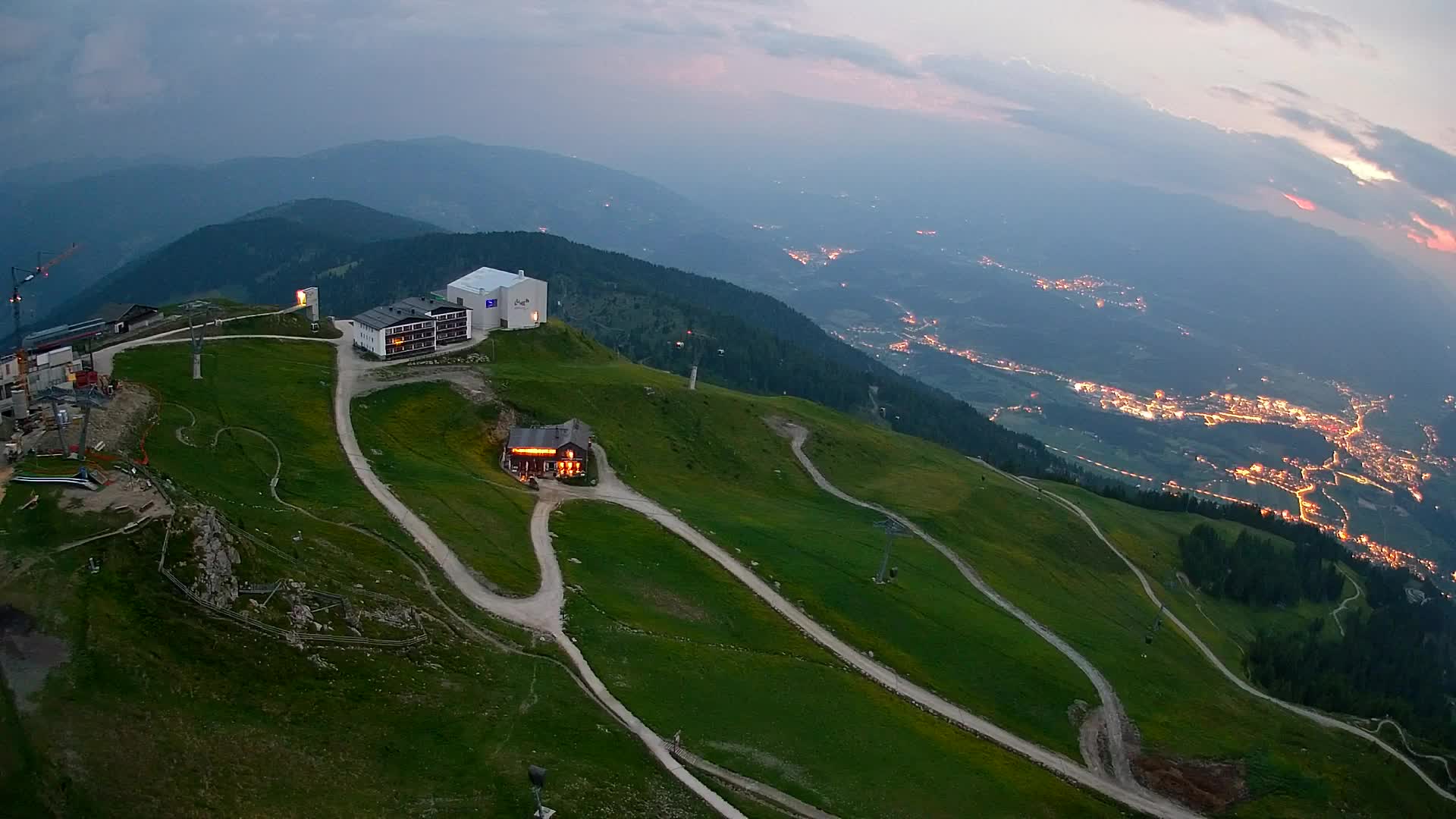 Skigebiet Kronplatz Gipfel | Blick auf Bruneck