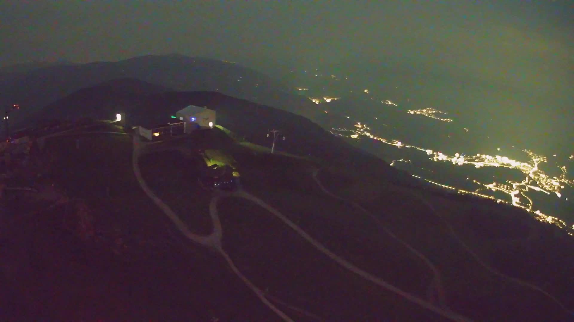 Kronplatz peak Ski resort | view to Bruneck
