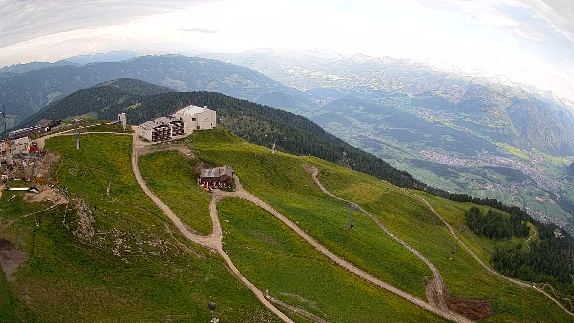 Station de ski Kronplatz sommet | vue sur Brunico