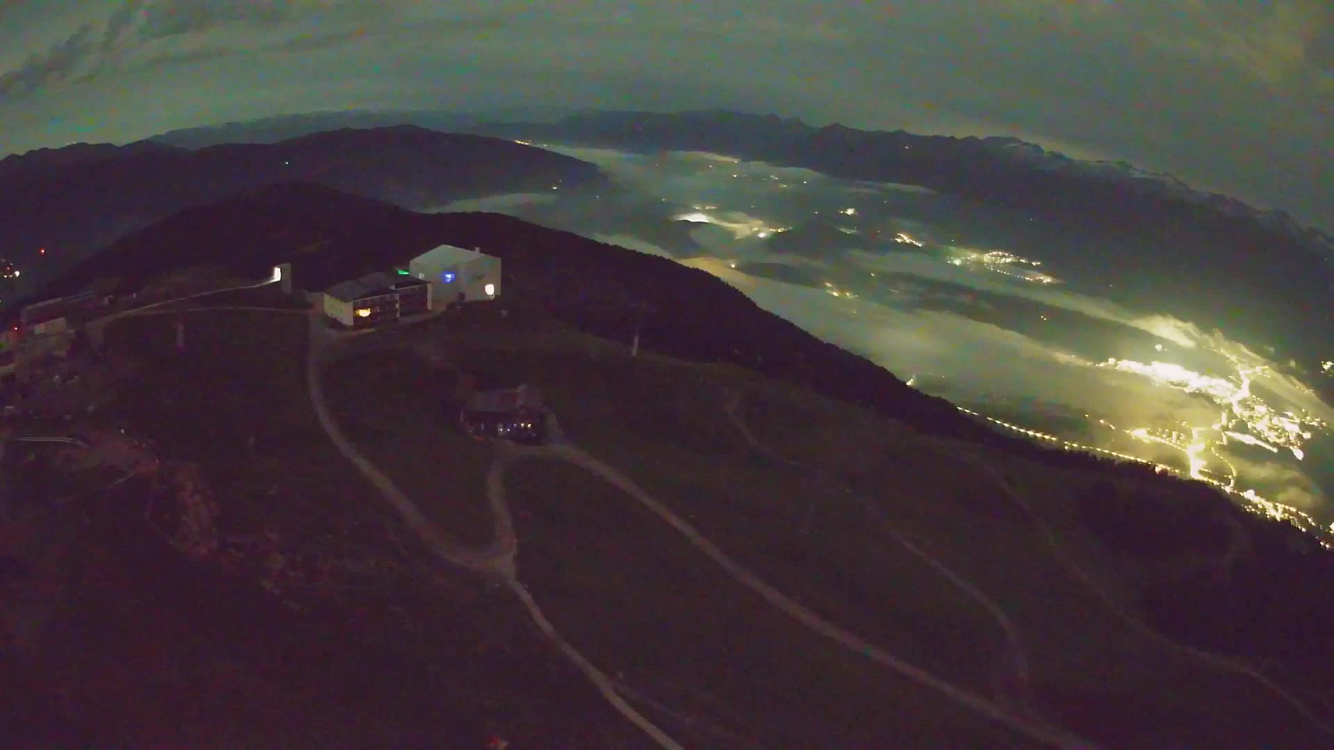 Skigebiet Kronplatz Gipfel | Blick auf Bruneck