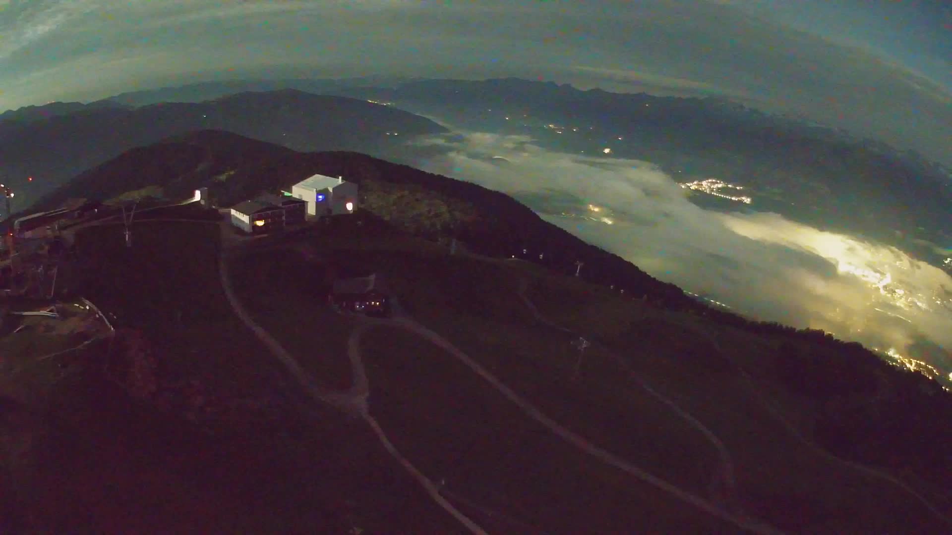 Skigebiet Kronplatz Gipfel | Blick auf Bruneck