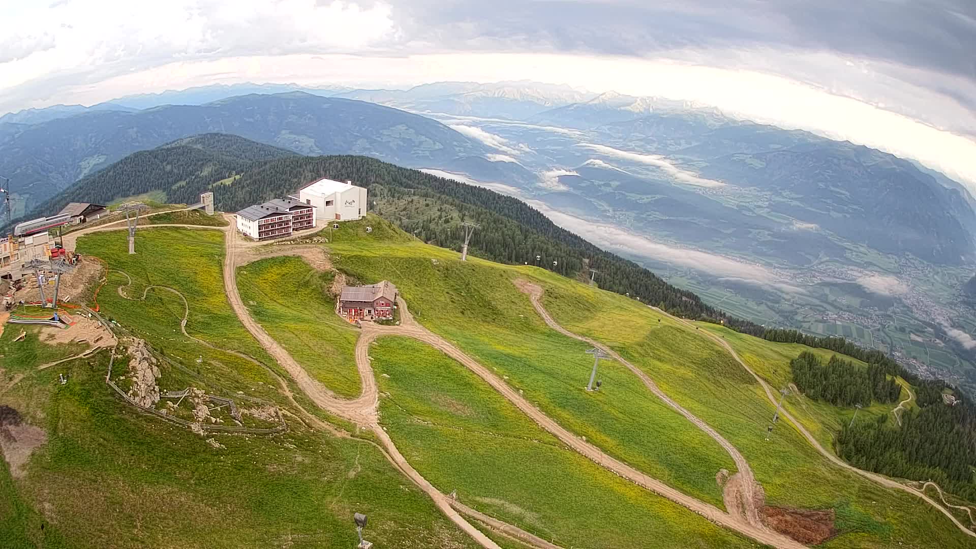 Smučišče Kronplatz – vrh | pogled na Bruneck