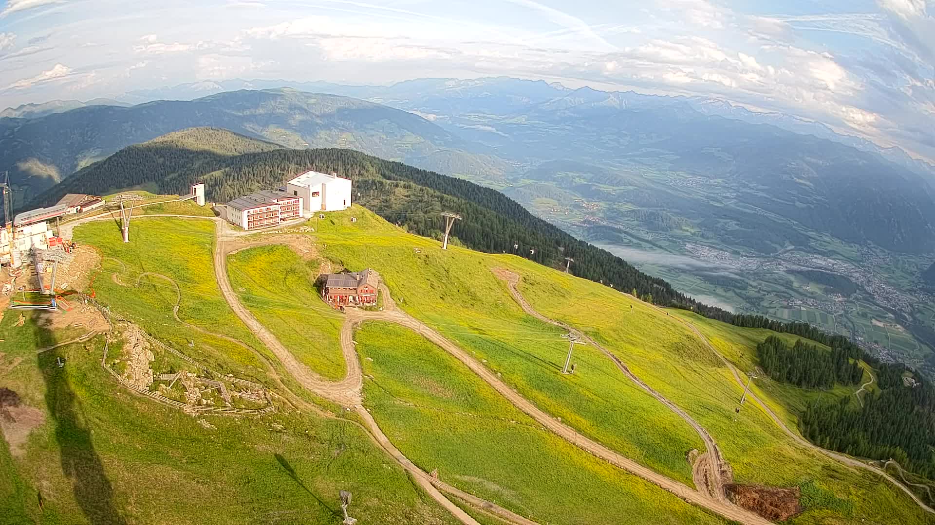 Station de ski Kronplatz sommet | vue sur Brunico