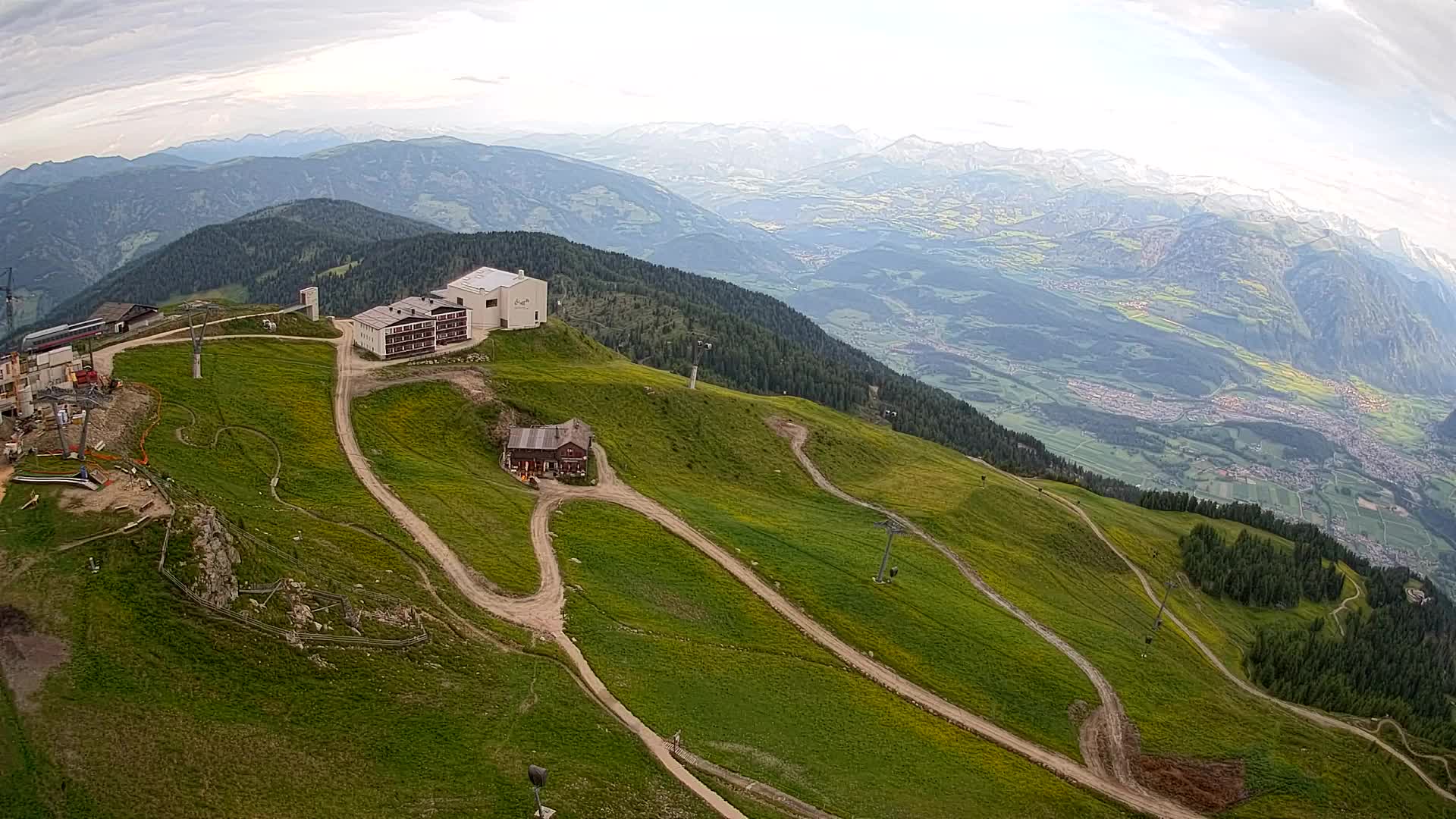 Station de ski Kronplatz sommet | vue sur Brunico