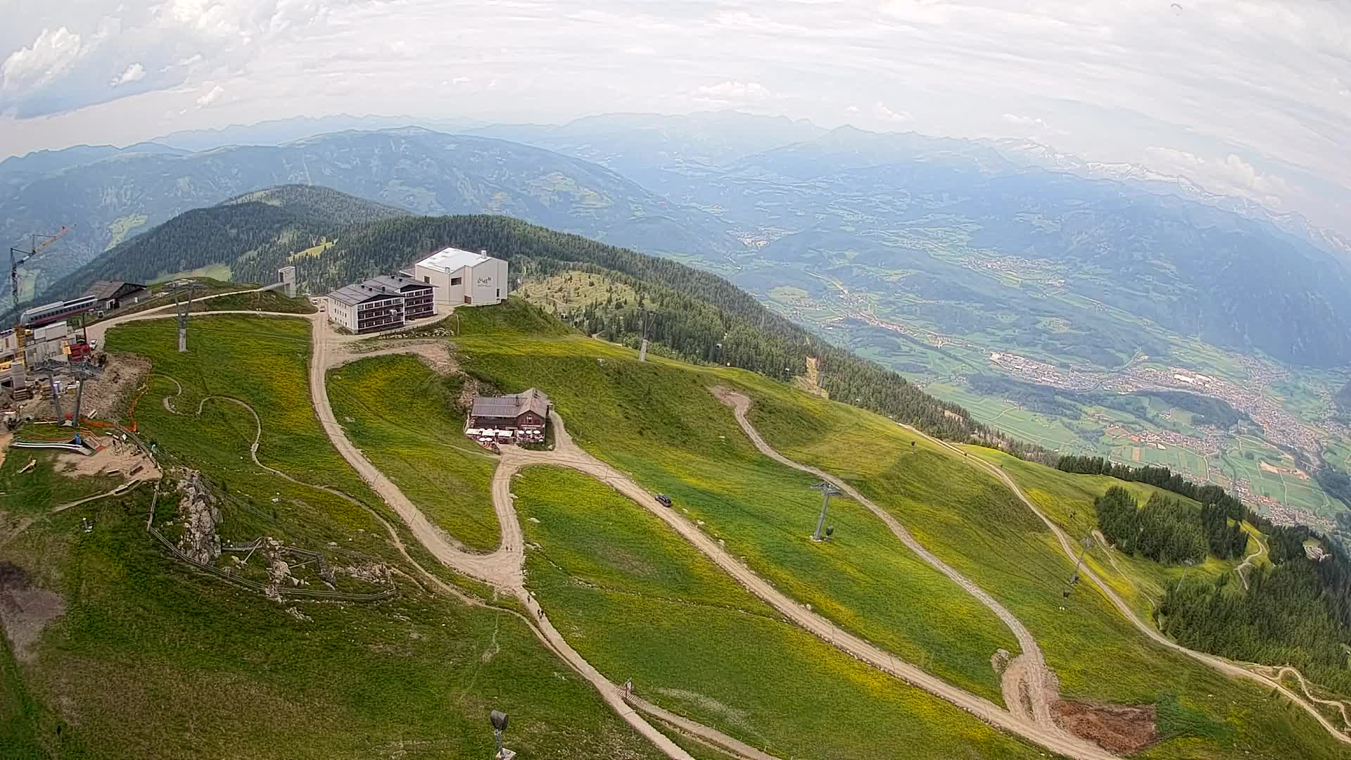 Stazione sciistica di Plan de Corones | vista su Brunico