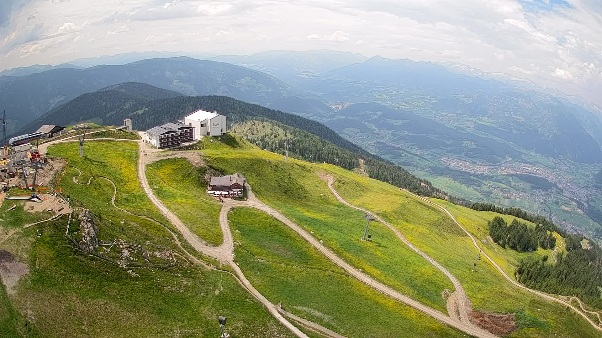Skigebiet Kronplatz Gipfel | Blick auf Bruneck