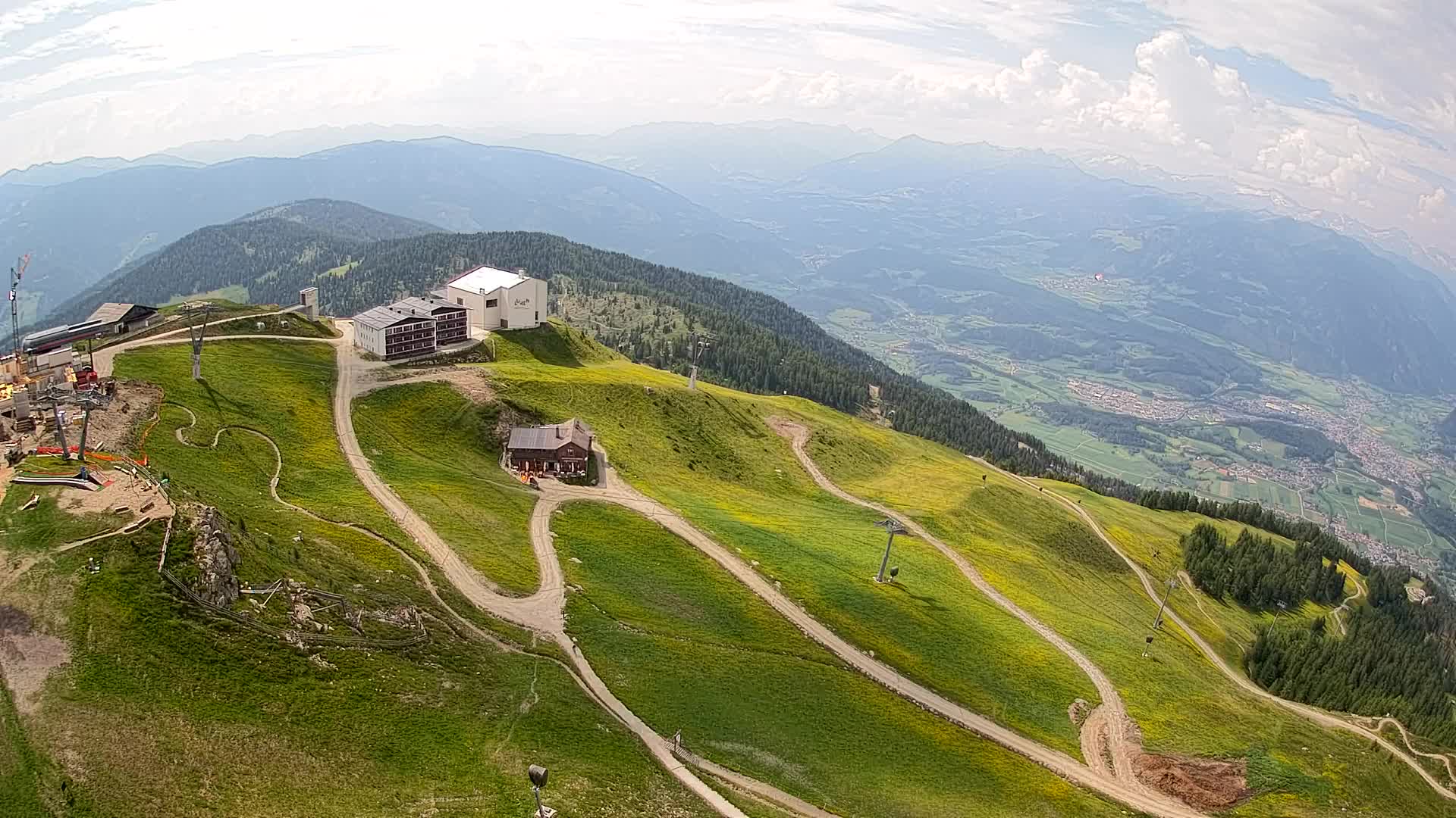 Station de ski Kronplatz sommet | vue sur Brunico