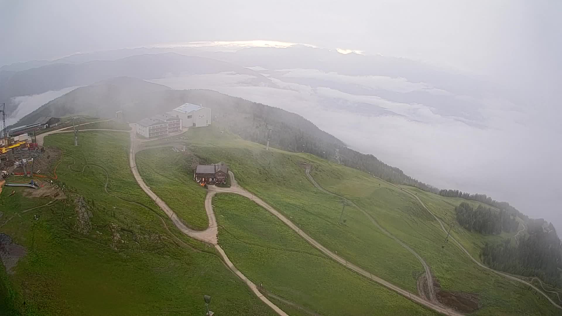 Skigebiet Kronplatz Gipfel | Blick auf Bruneck