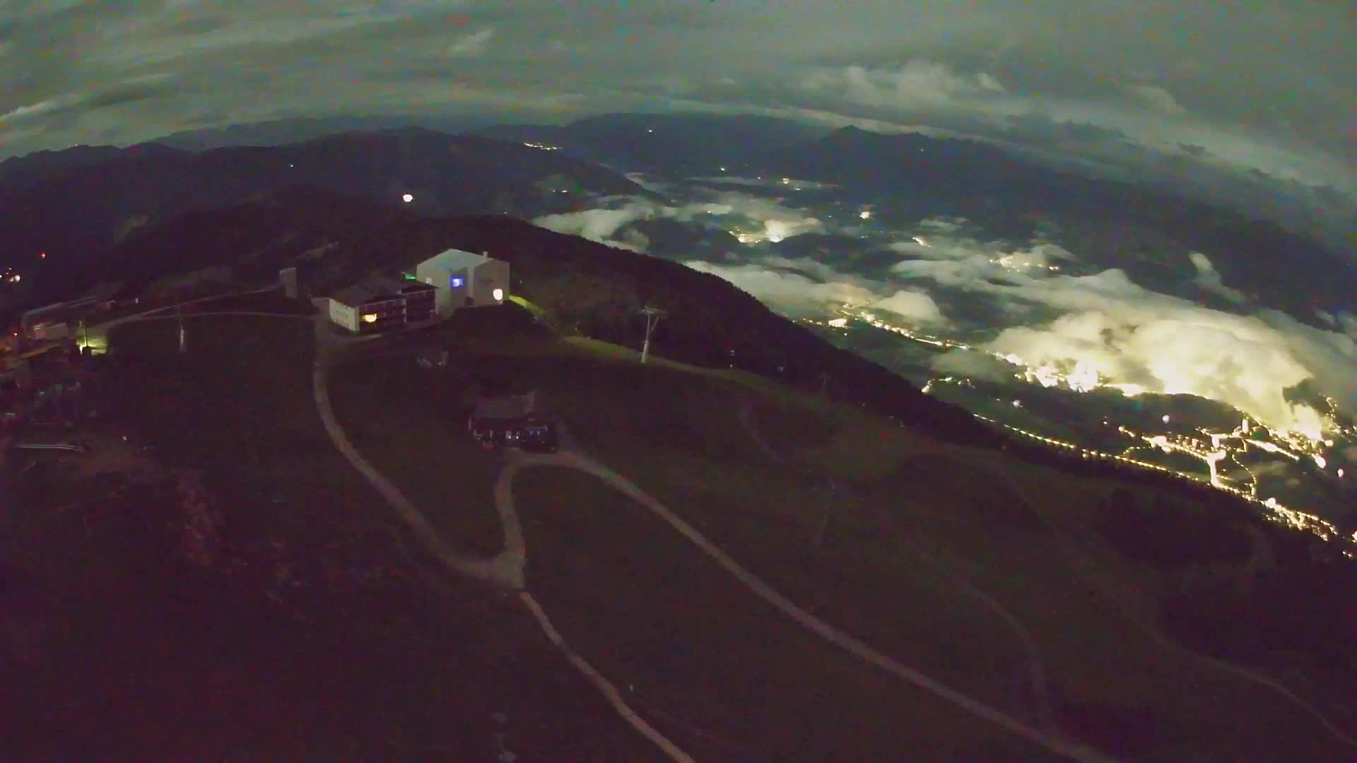 Skigebiet Kronplatz Gipfel | Blick auf Bruneck
