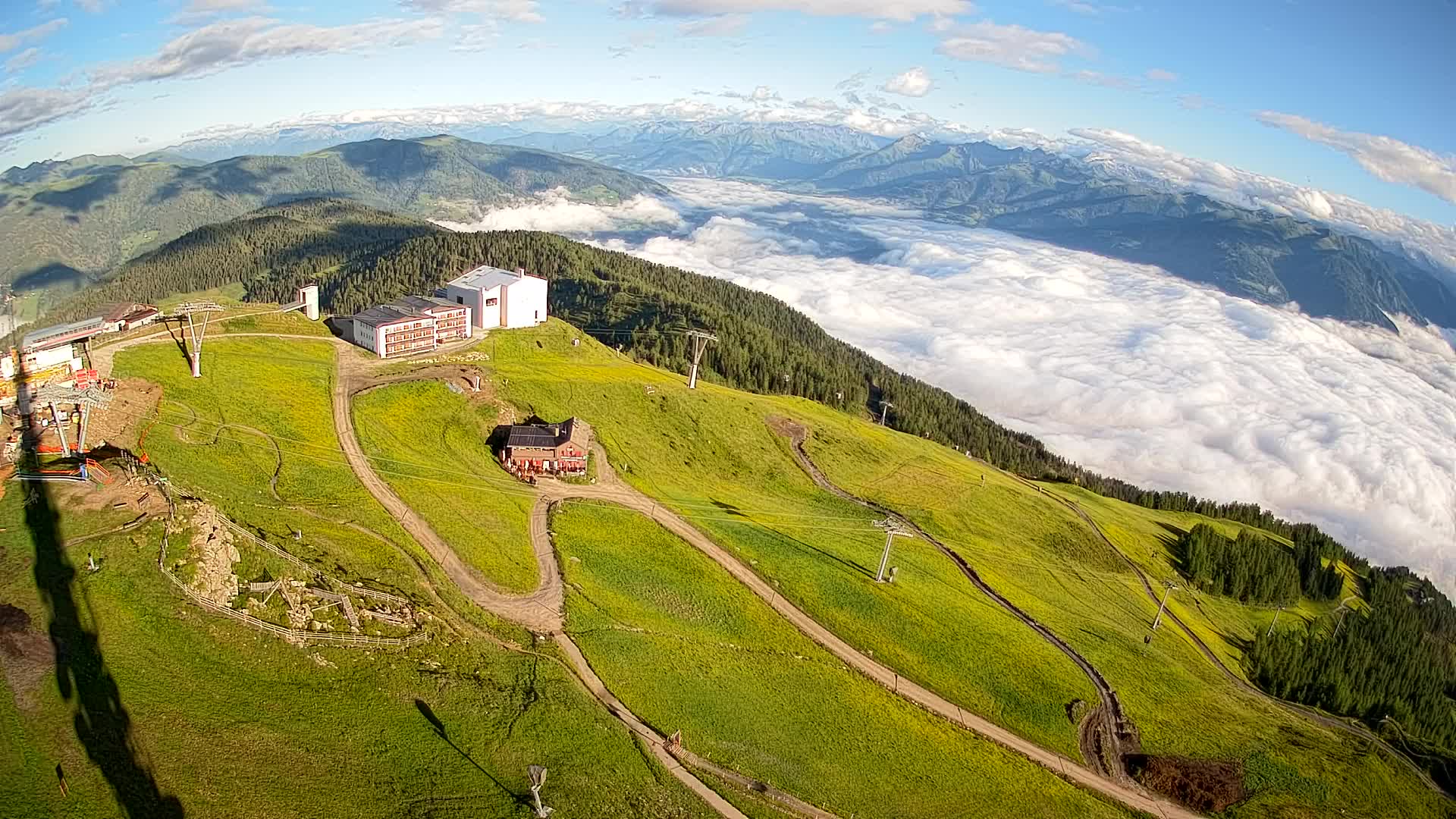 Skigebiet Kronplatz Gipfel | Blick auf Bruneck