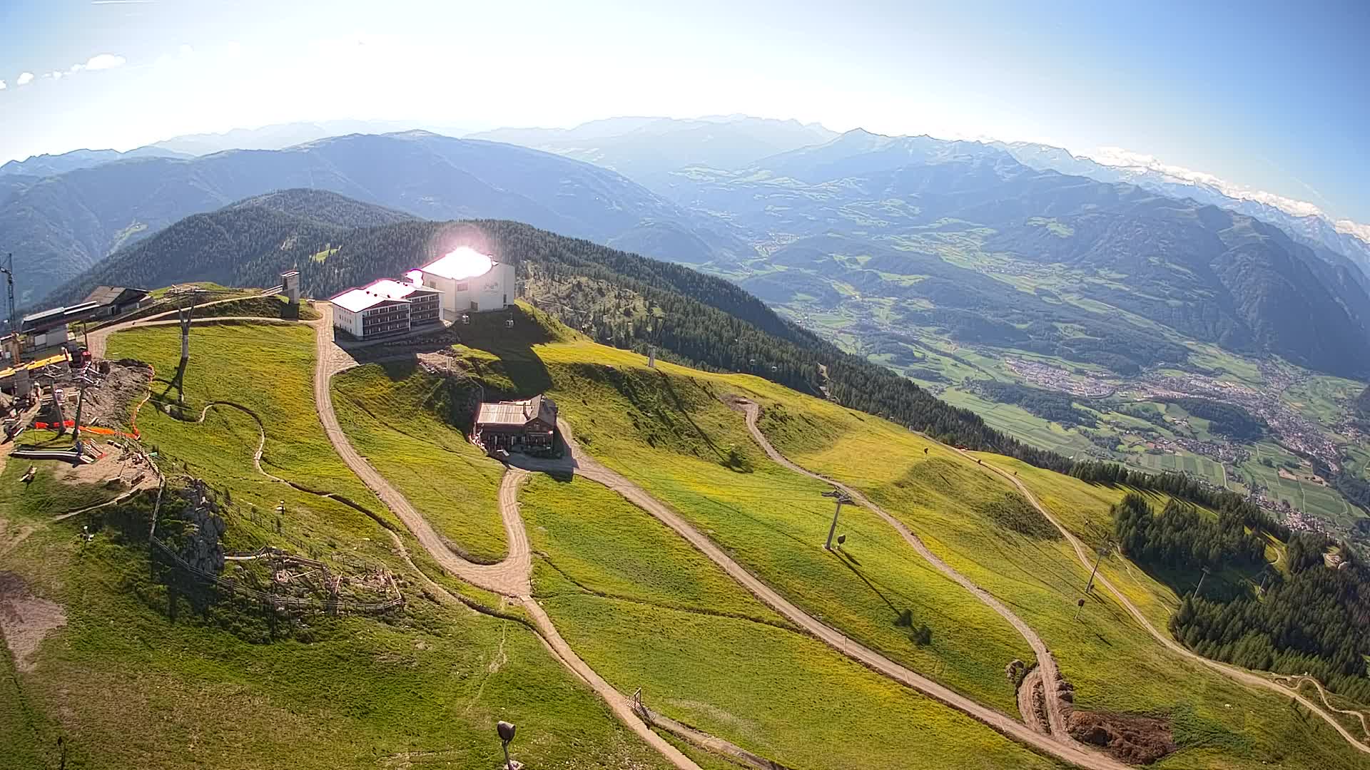 Stazione sciistica di Plan de Corones | vista su Brunico